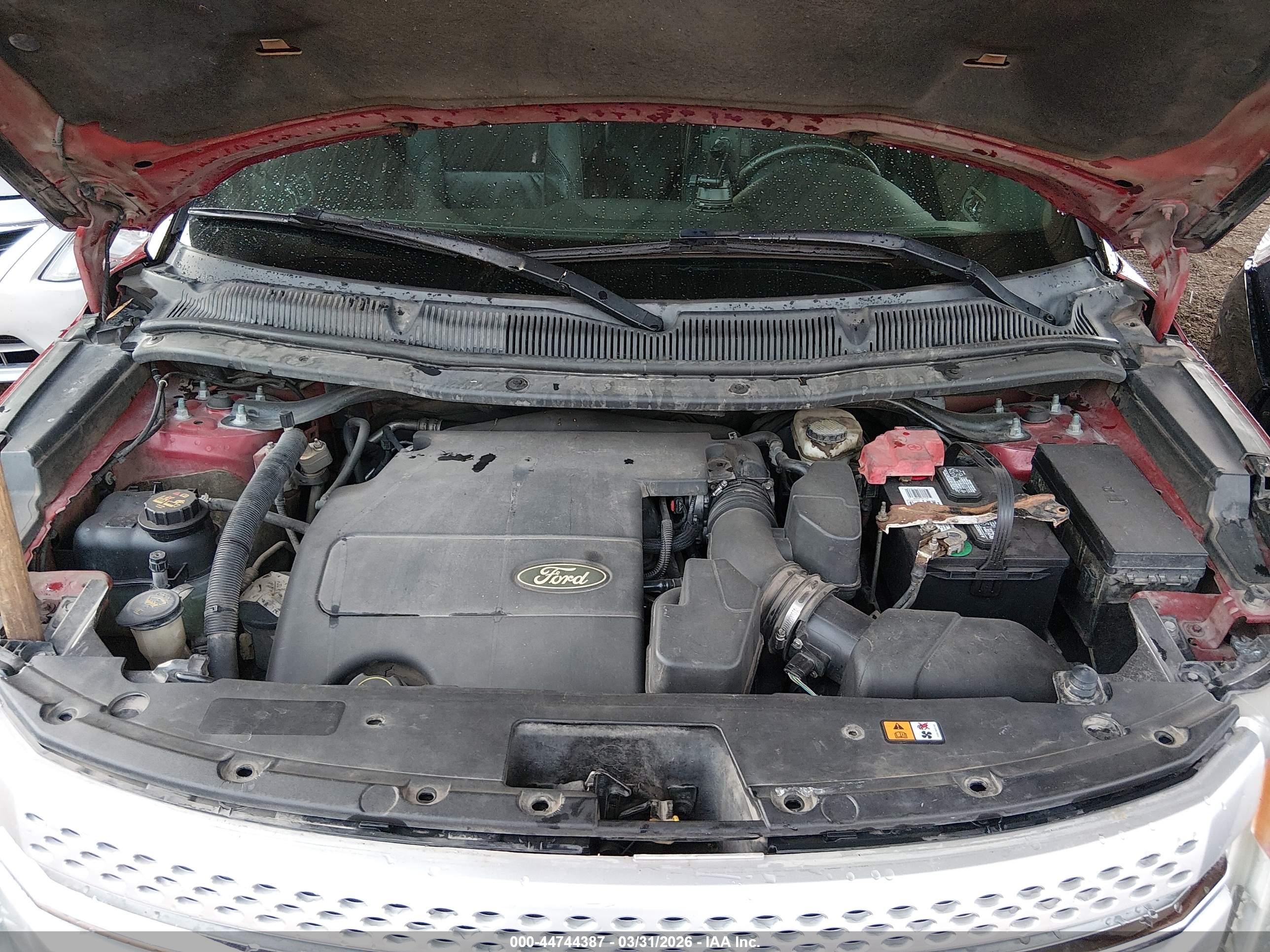 FORD EXPLORER image 10
