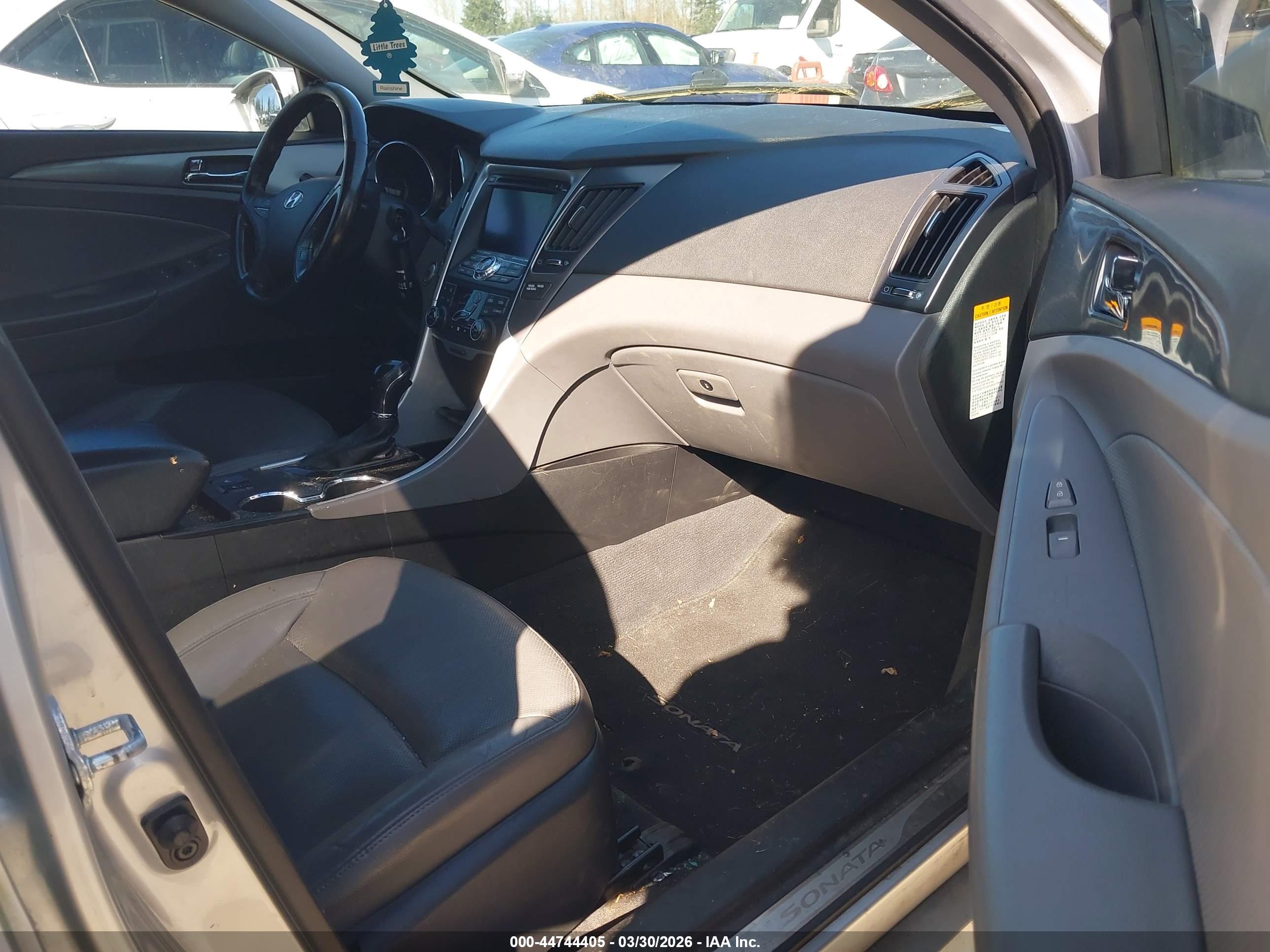 HYUNDAI SONATA image 5