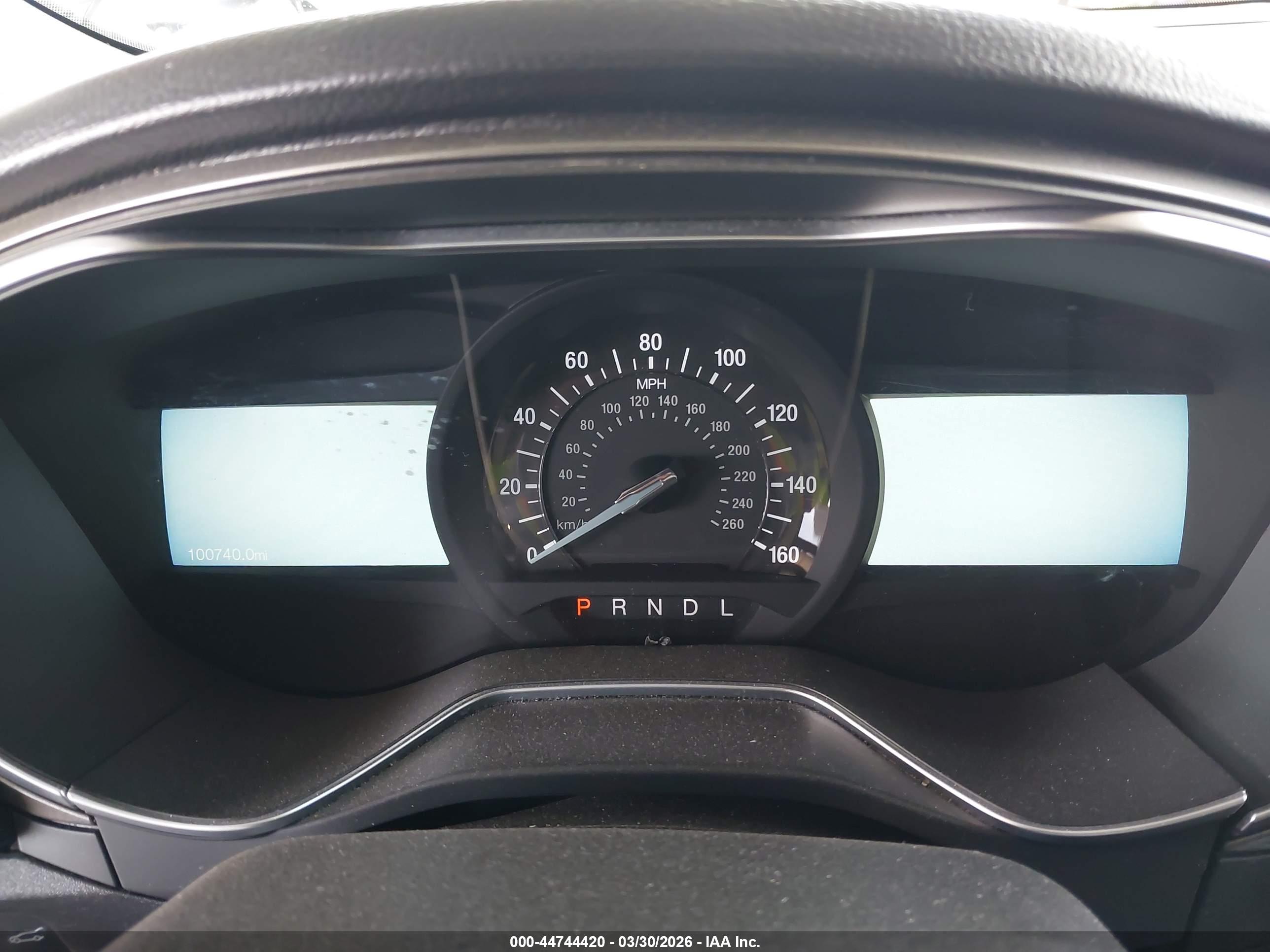 FORD FUSION image 7