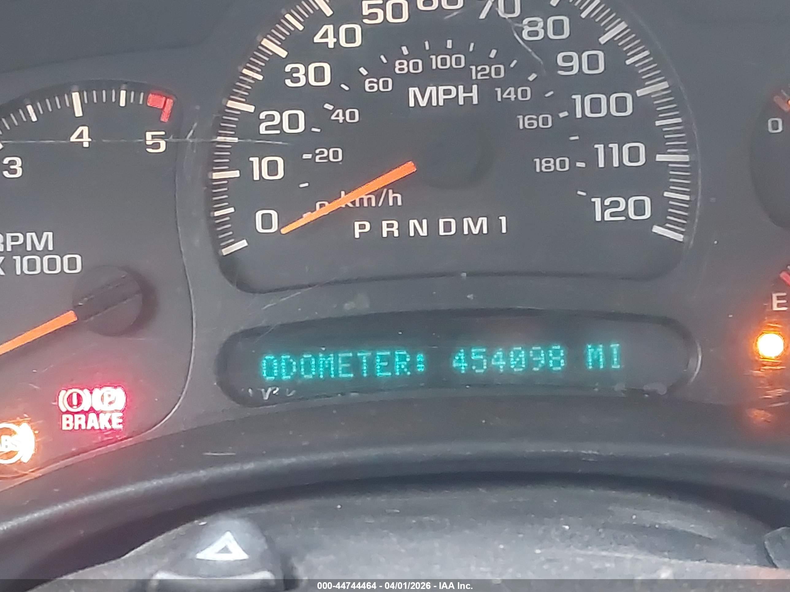 CHEVROLET SILVERADO image 6