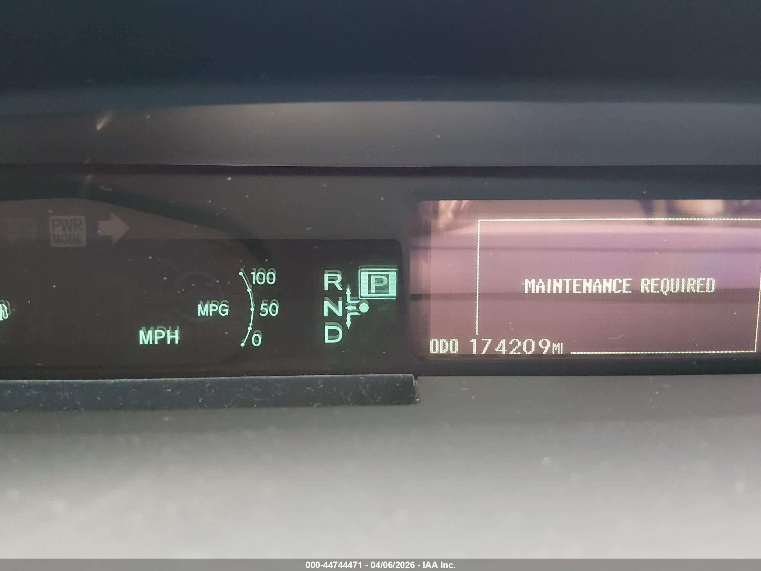TOYOTA PRIUS image 7