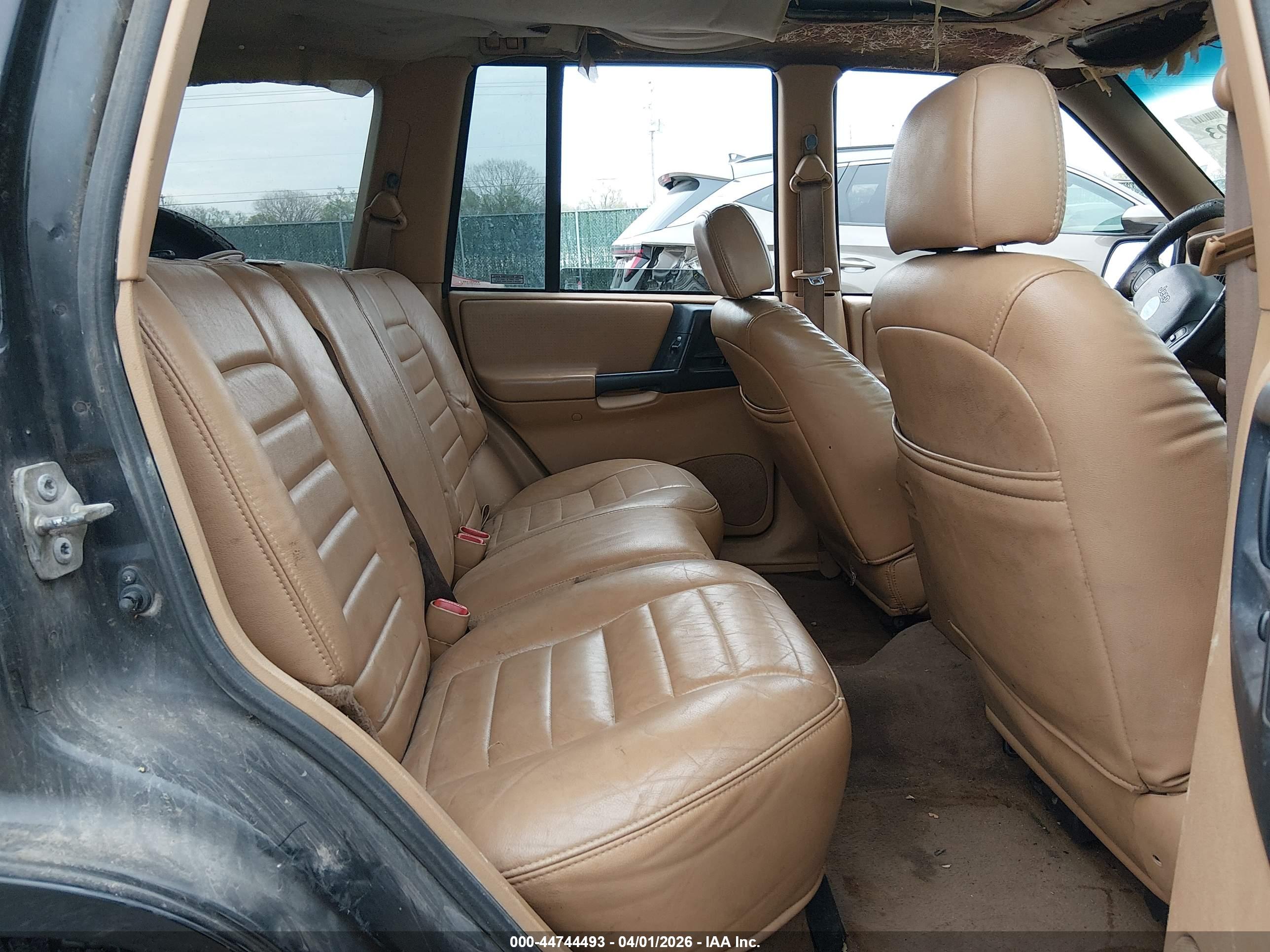 JEEP GRAND image 8