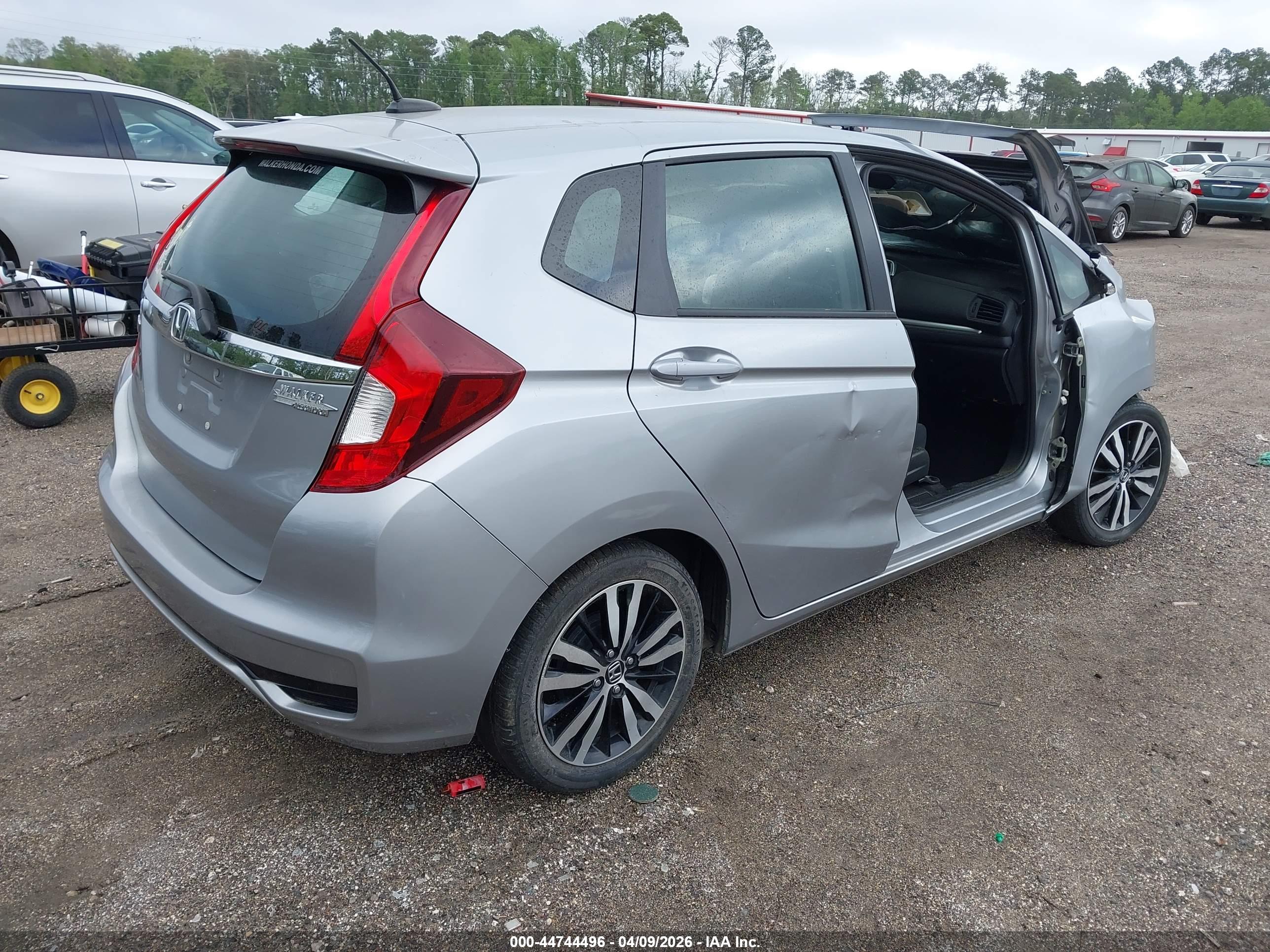 HONDA FIT image 4