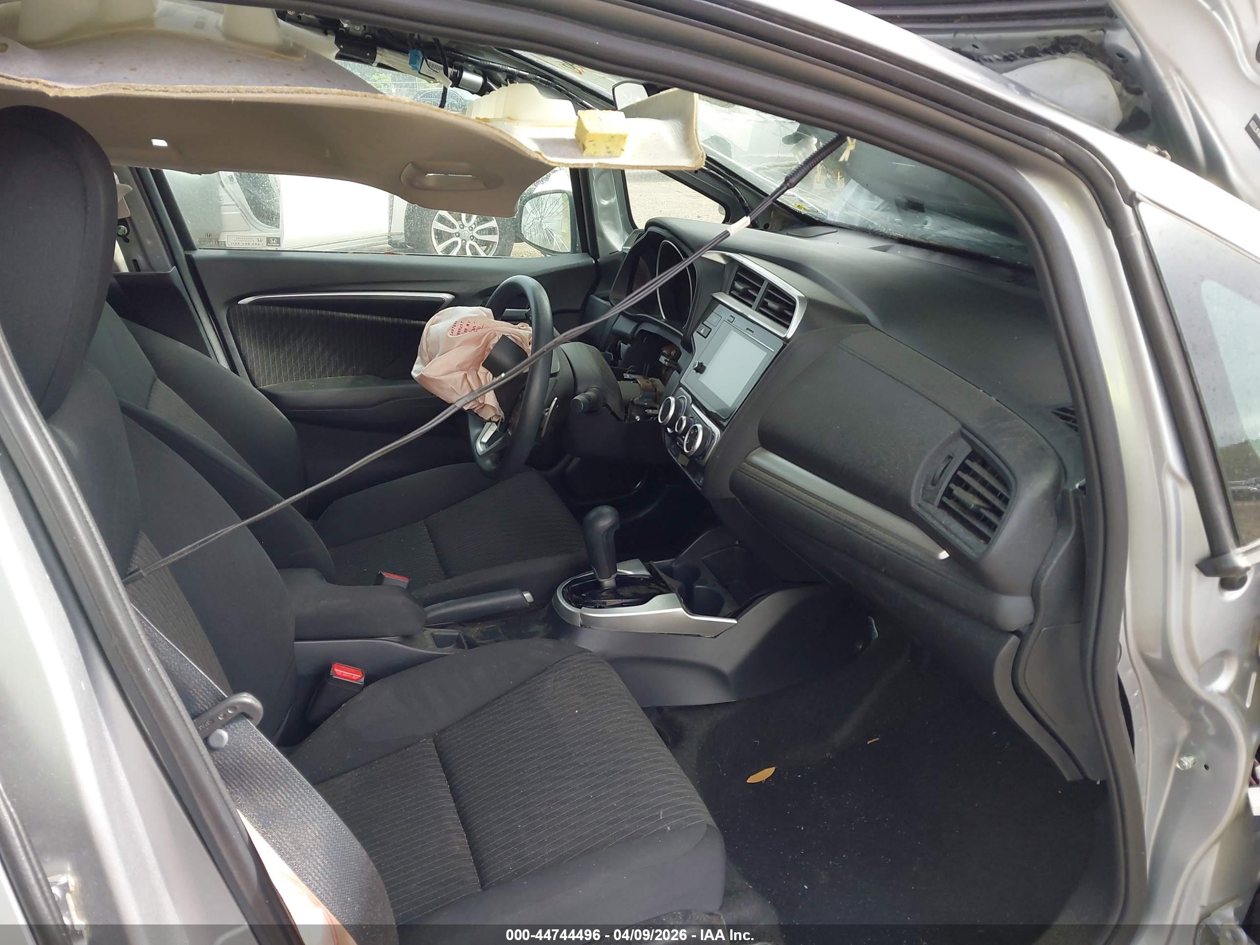 HONDA FIT image 5