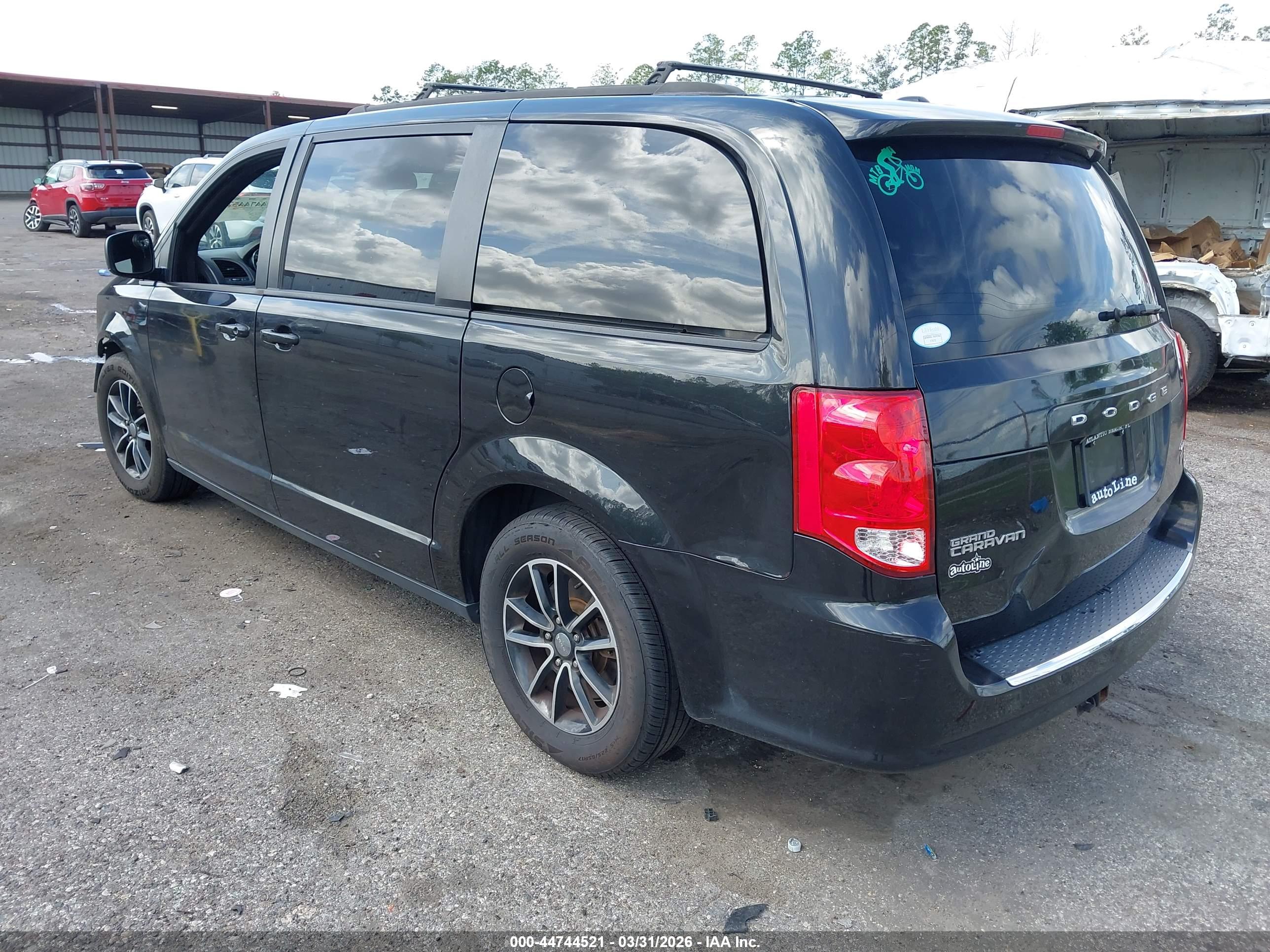 DODGE GRAND image 3