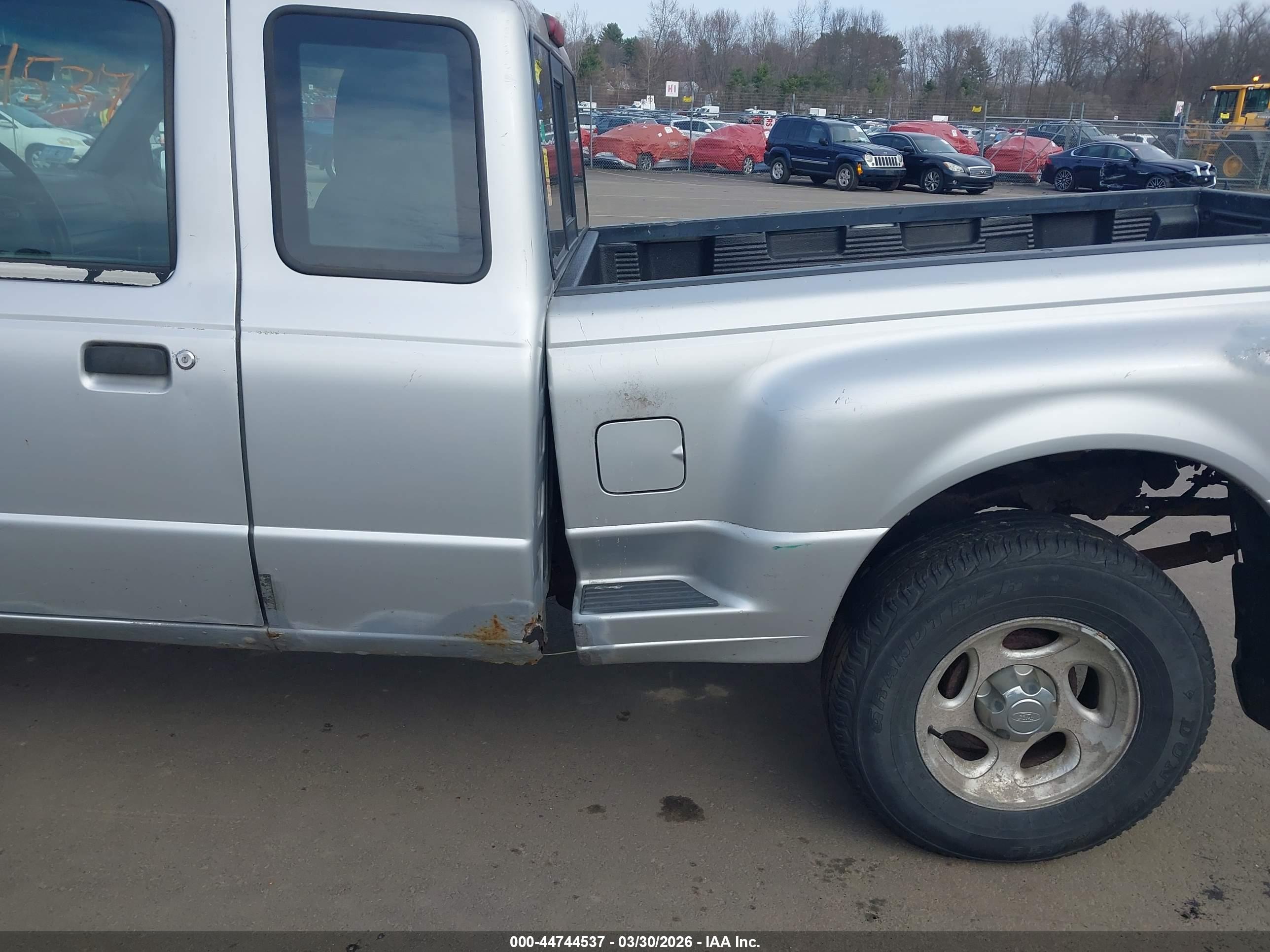 FORD RANGER image 6