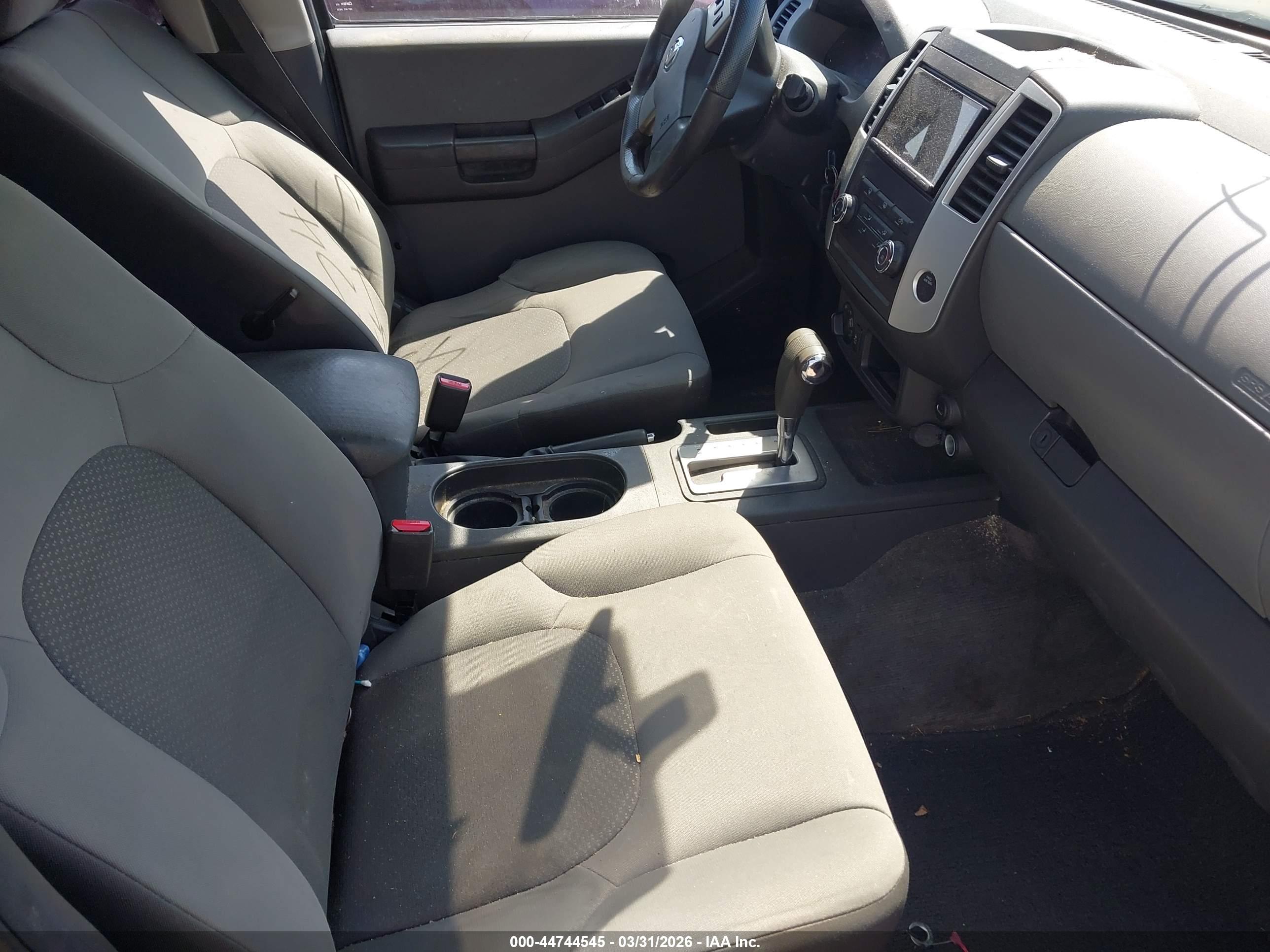 NISSAN XTERRA image 5
