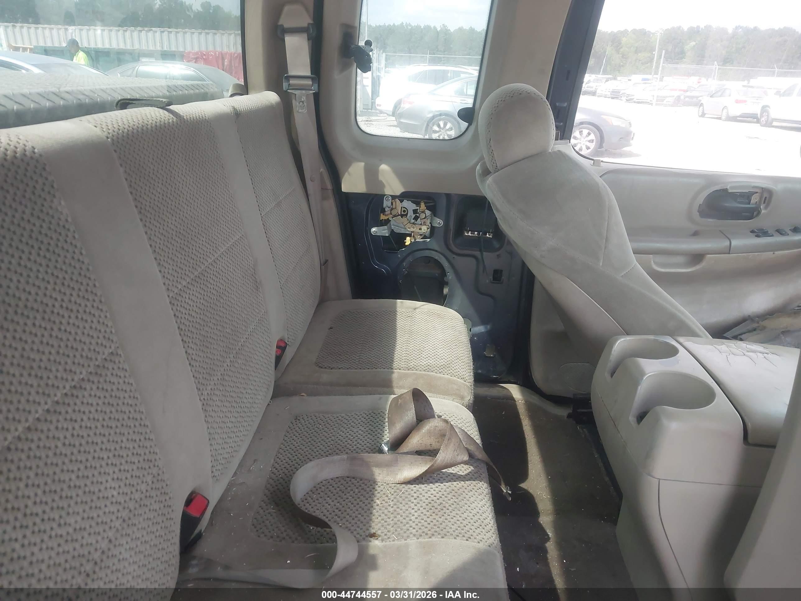FORD F-150 image 8