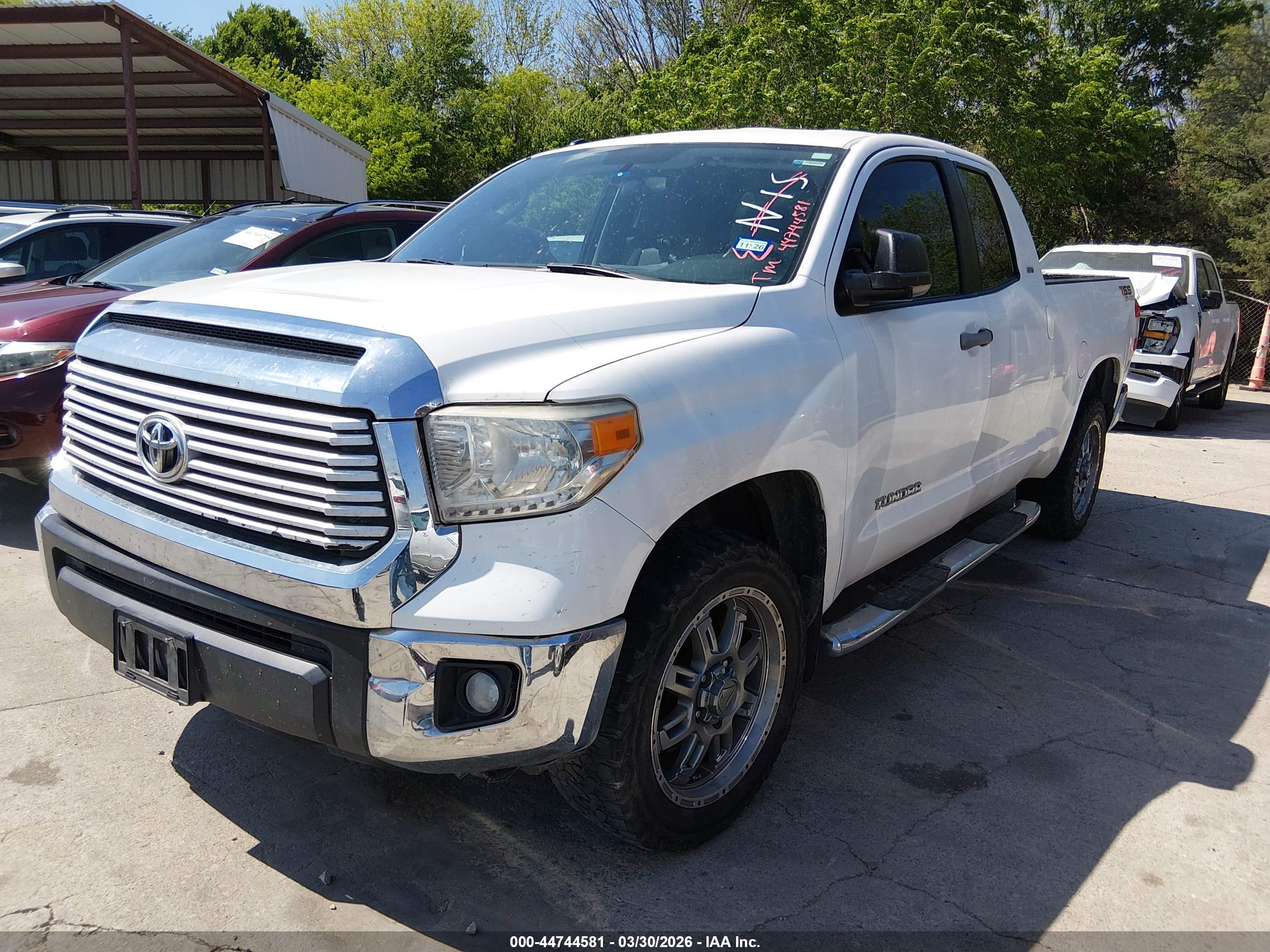 TOYOTA TUNDRA image 6