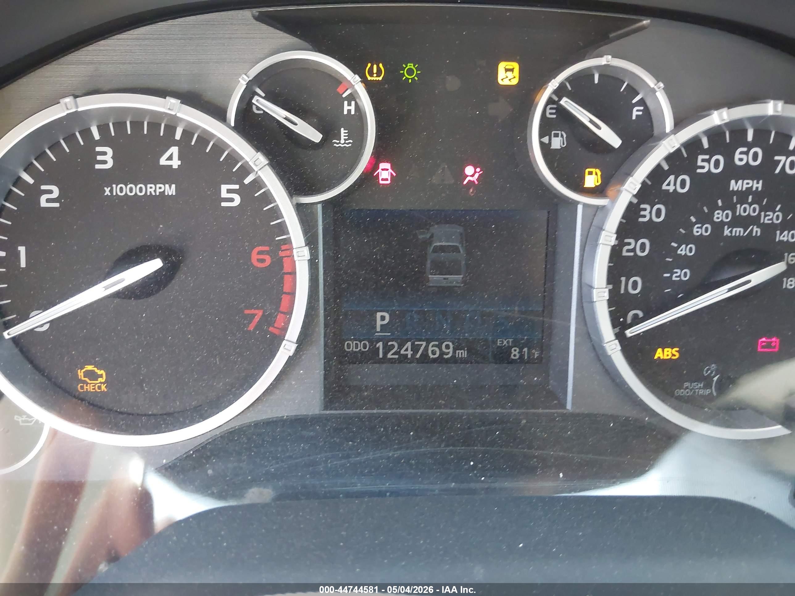 TOYOTA TUNDRA image 7