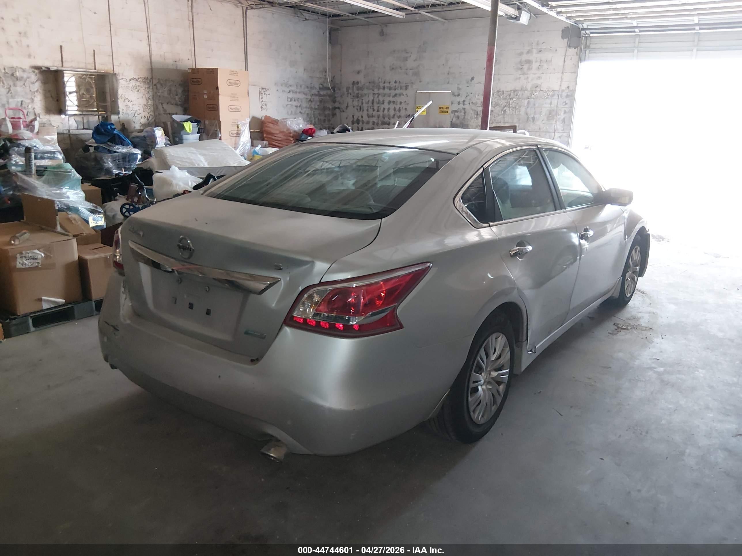 NISSAN ALTIMA image 4