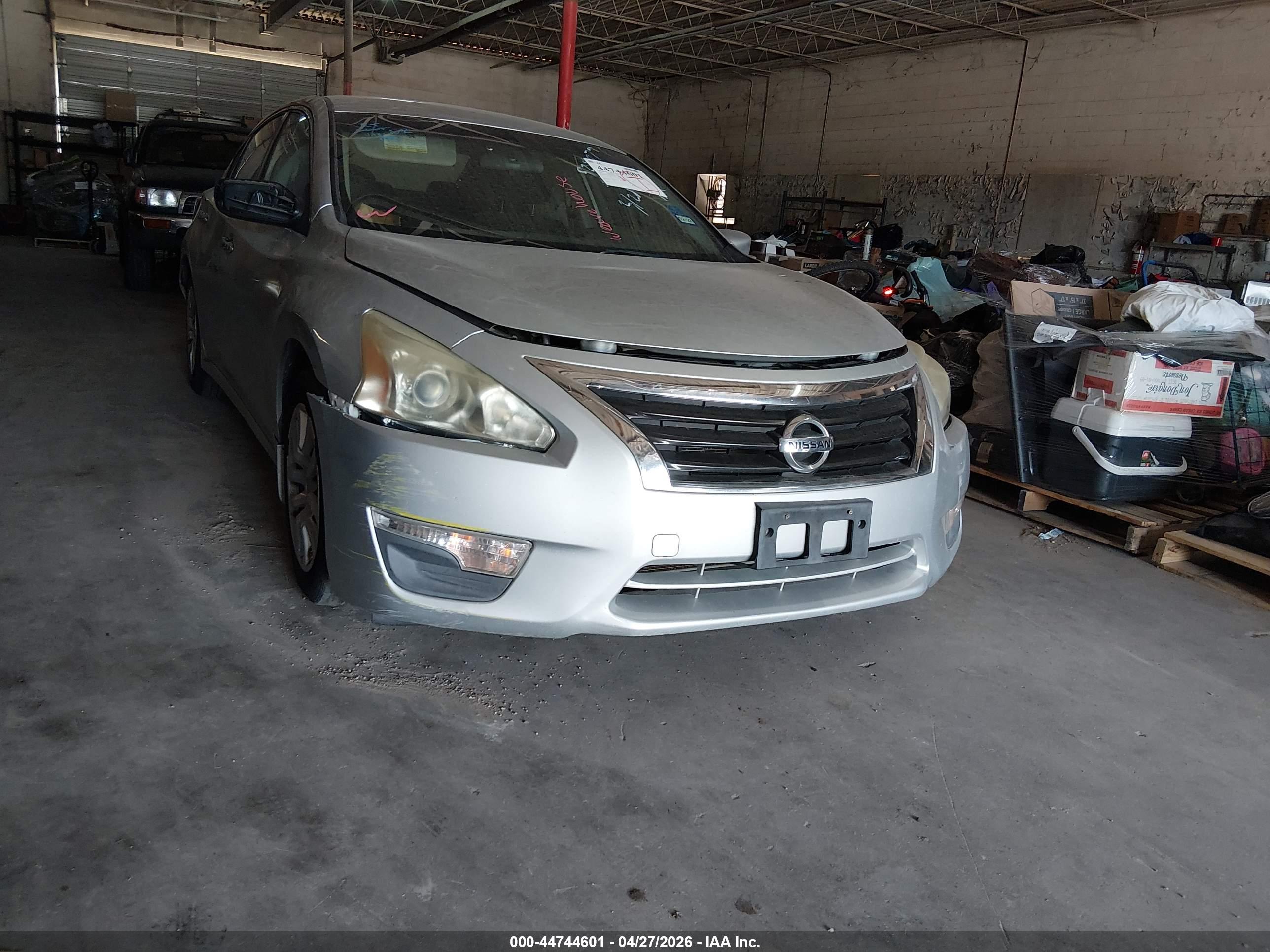 NISSAN ALTIMA image 6