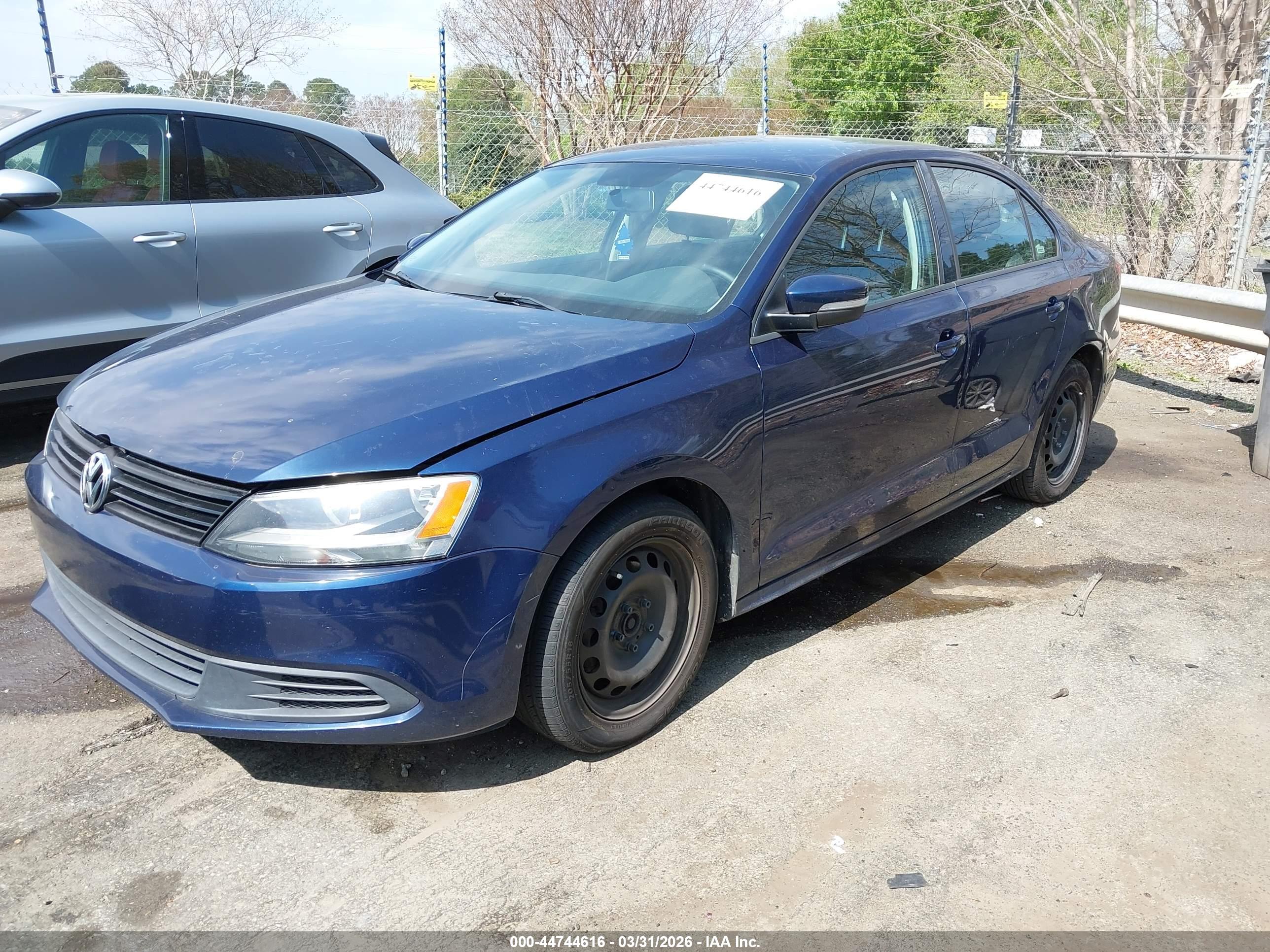 VOLKSWAGEN JETTA image 2