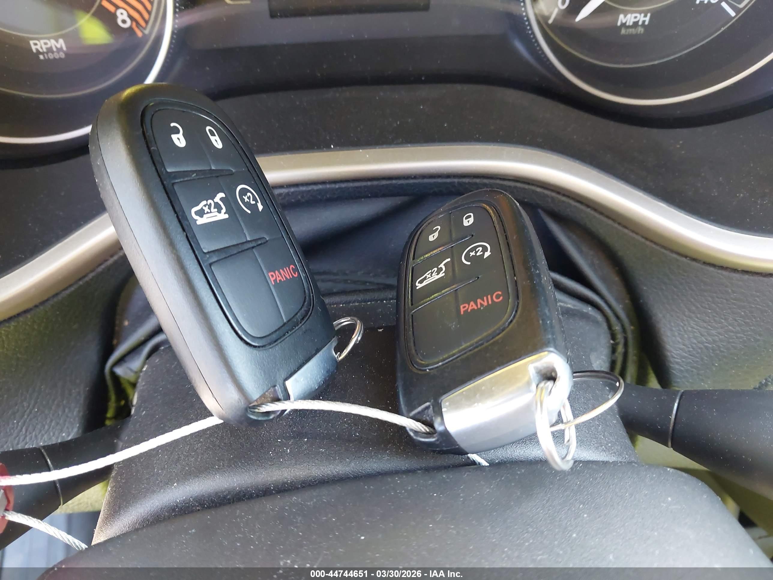 JEEP CHEROKEE image 11