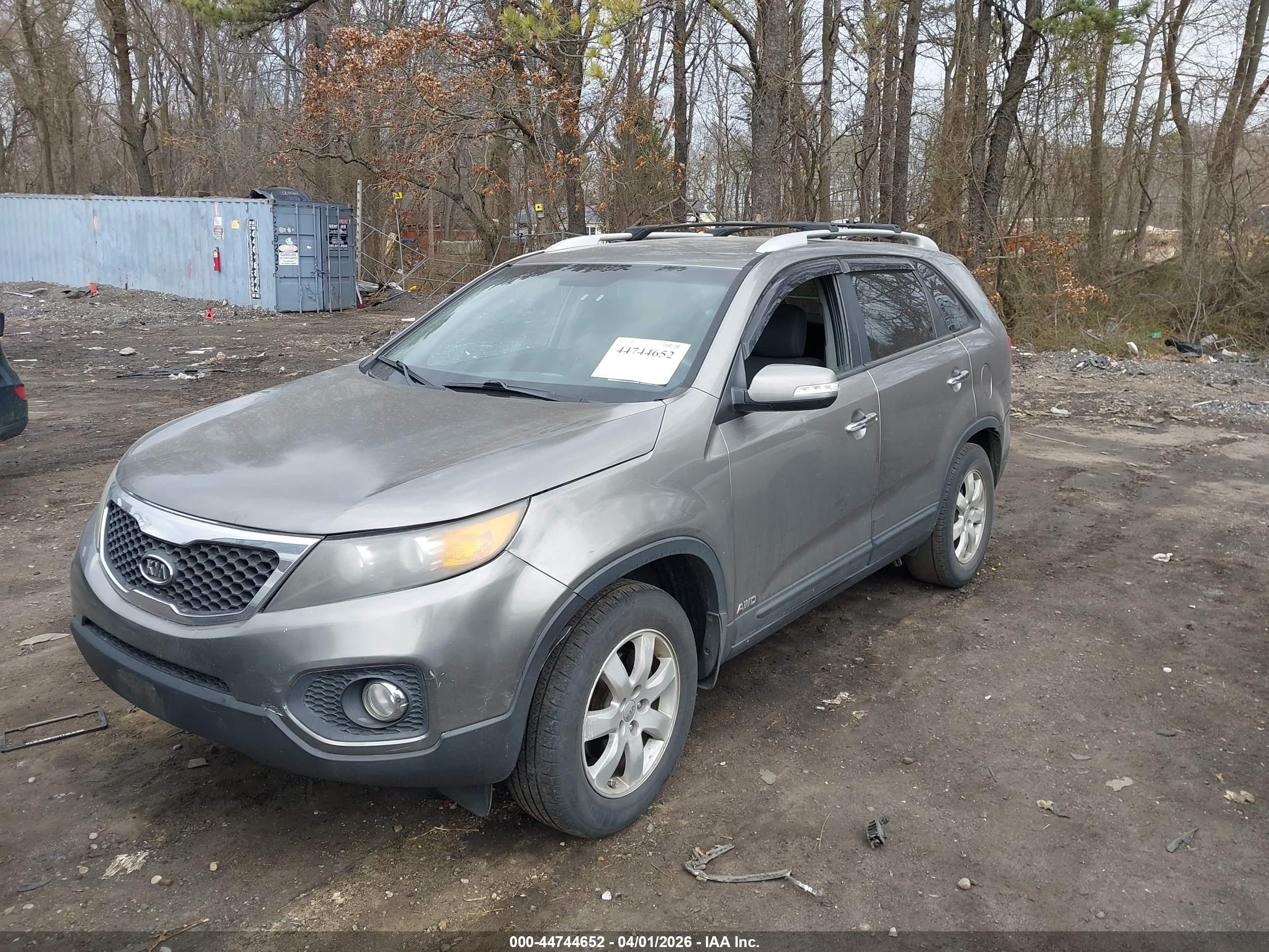 KIA SORENTO image 2