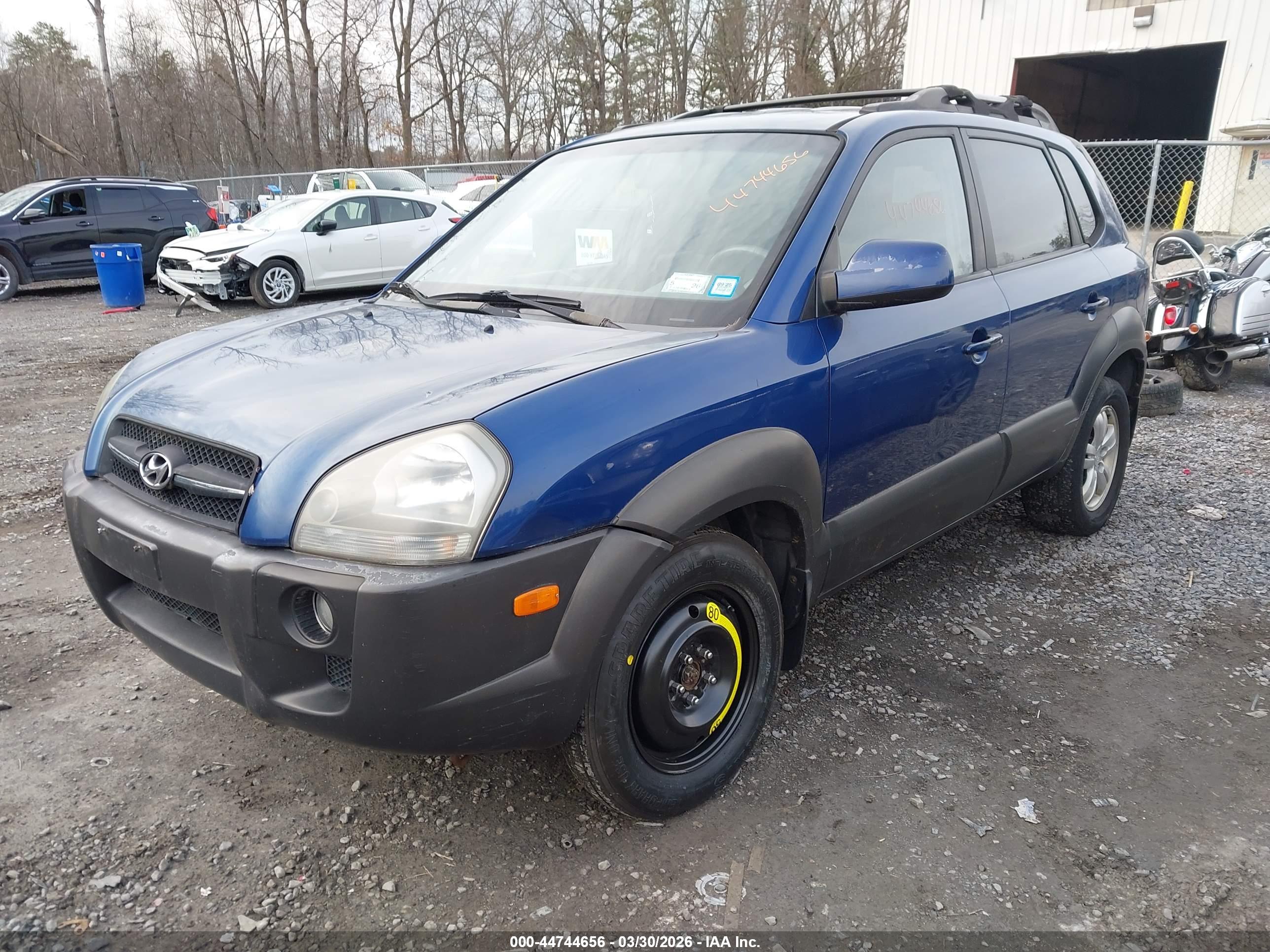 HYUNDAI TUCSON image 2