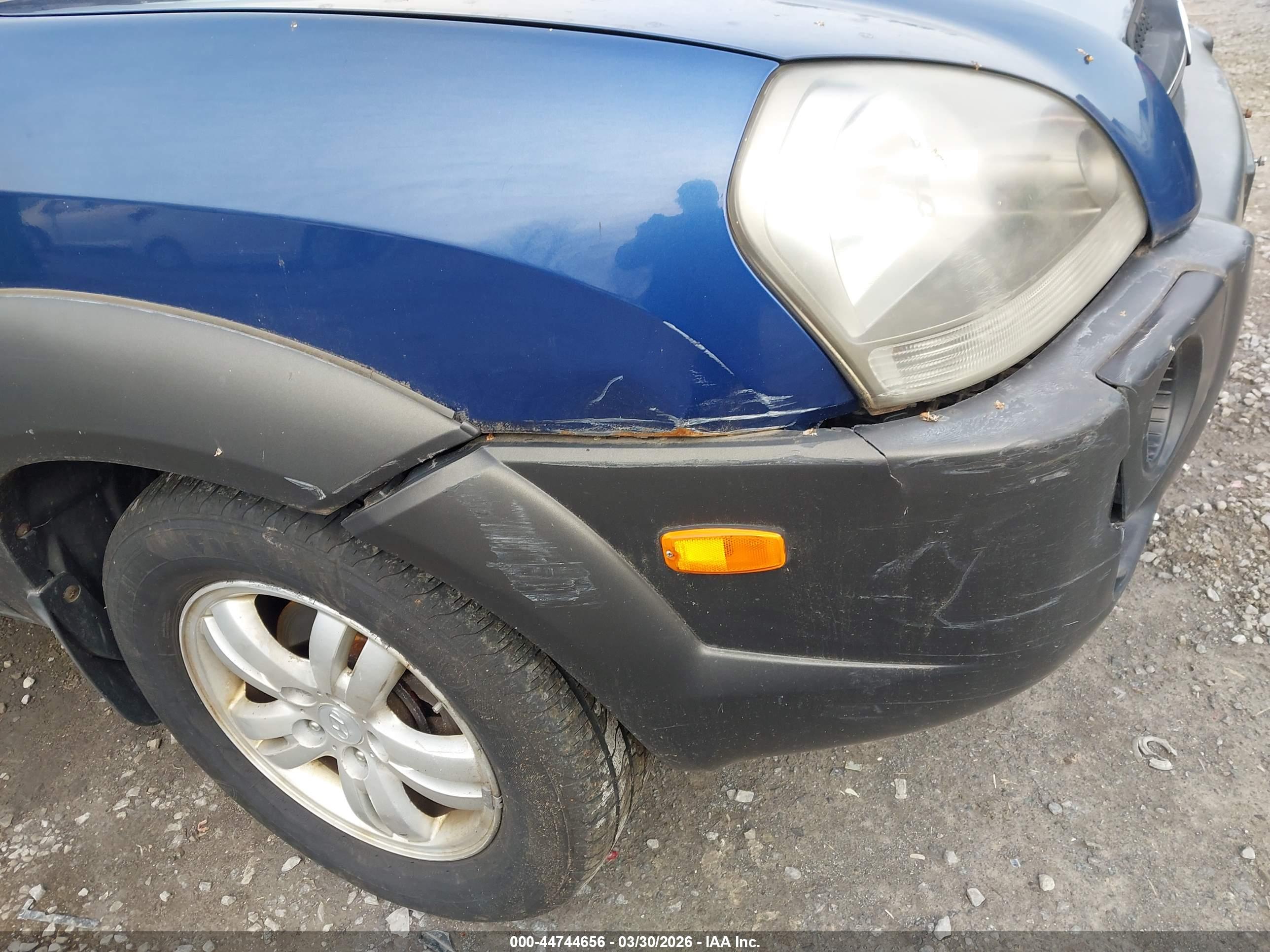 HYUNDAI TUCSON image 6