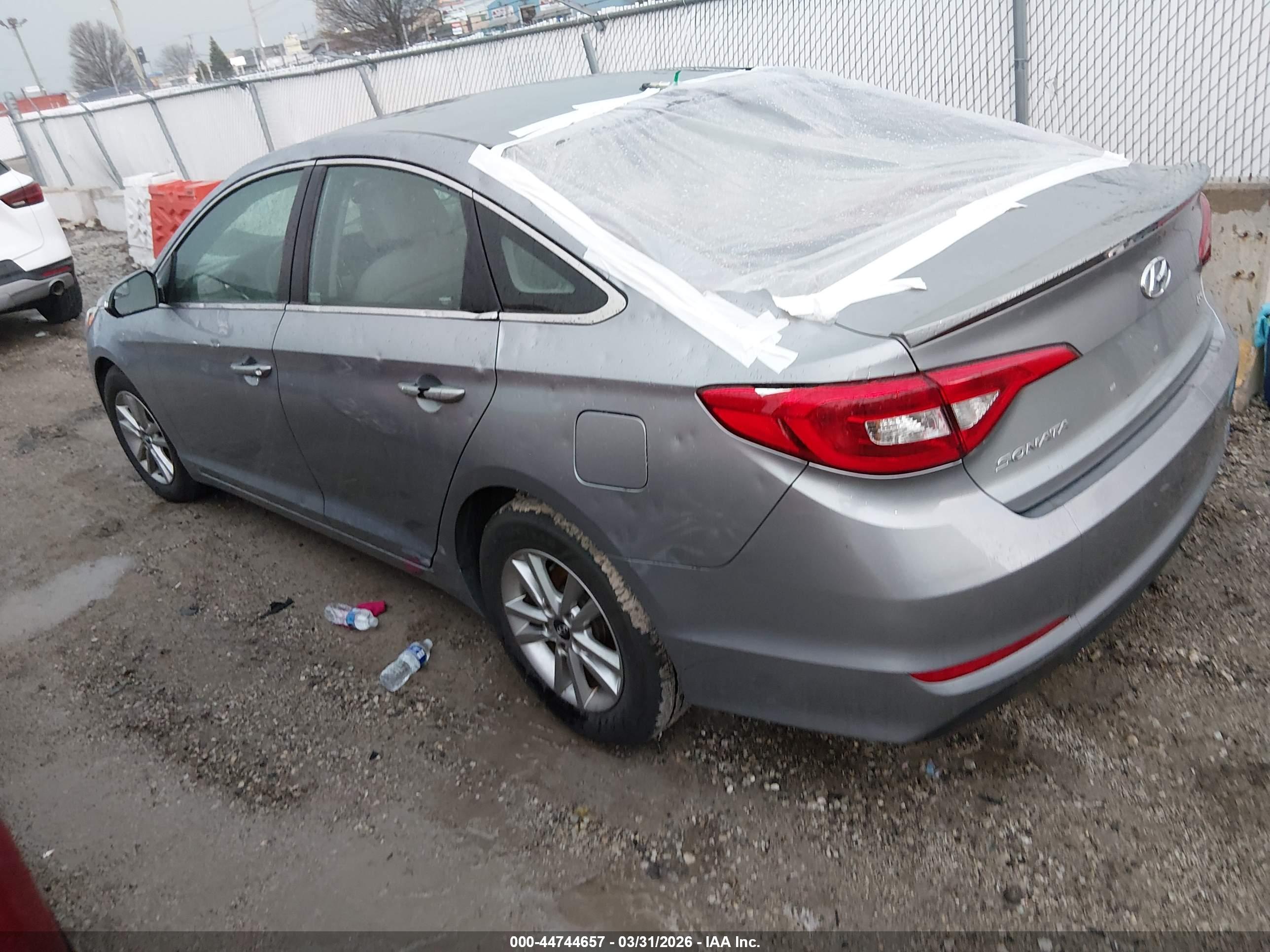 HYUNDAI SONATA image 3