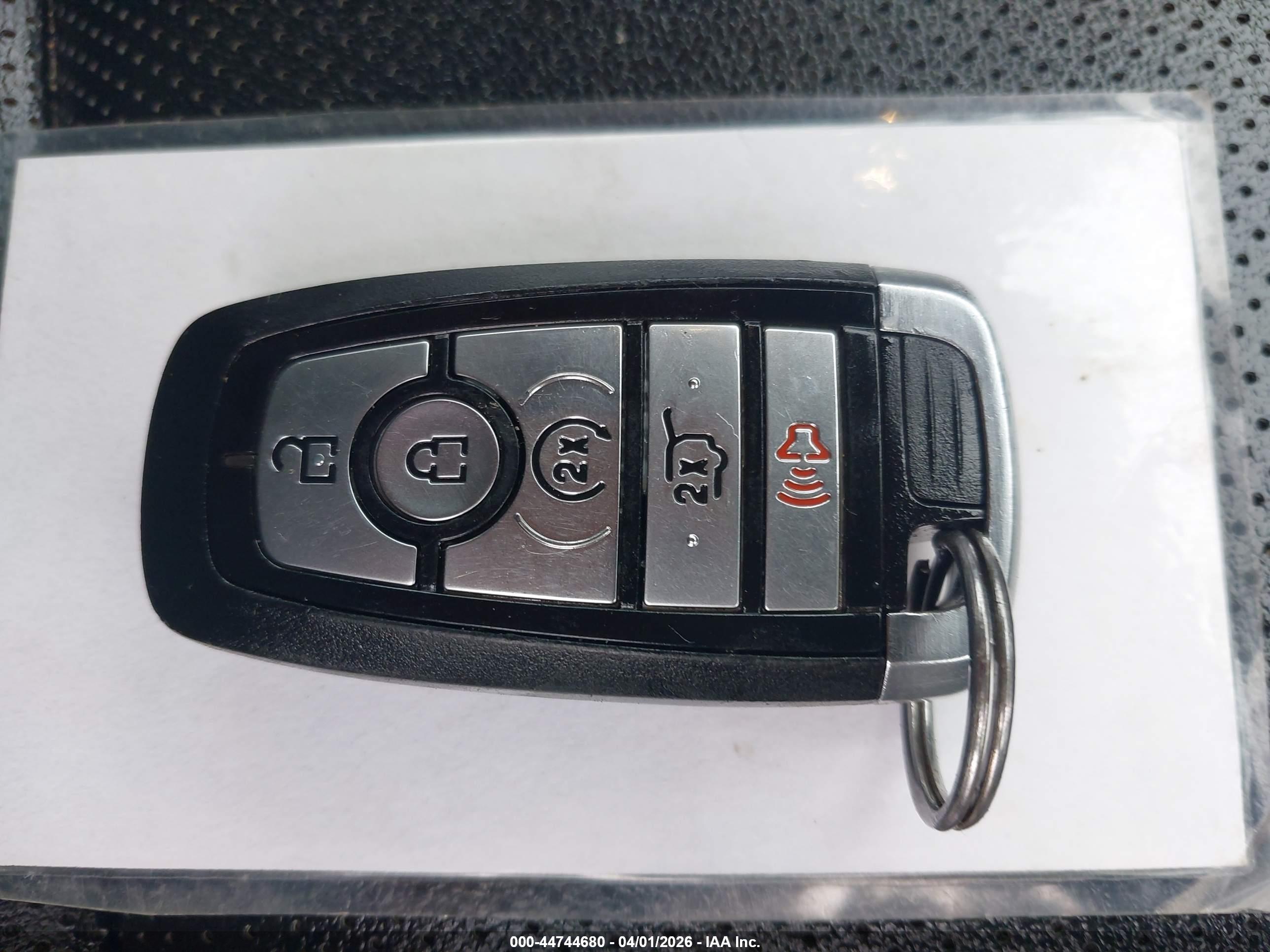 FORD ESCAPE image 11