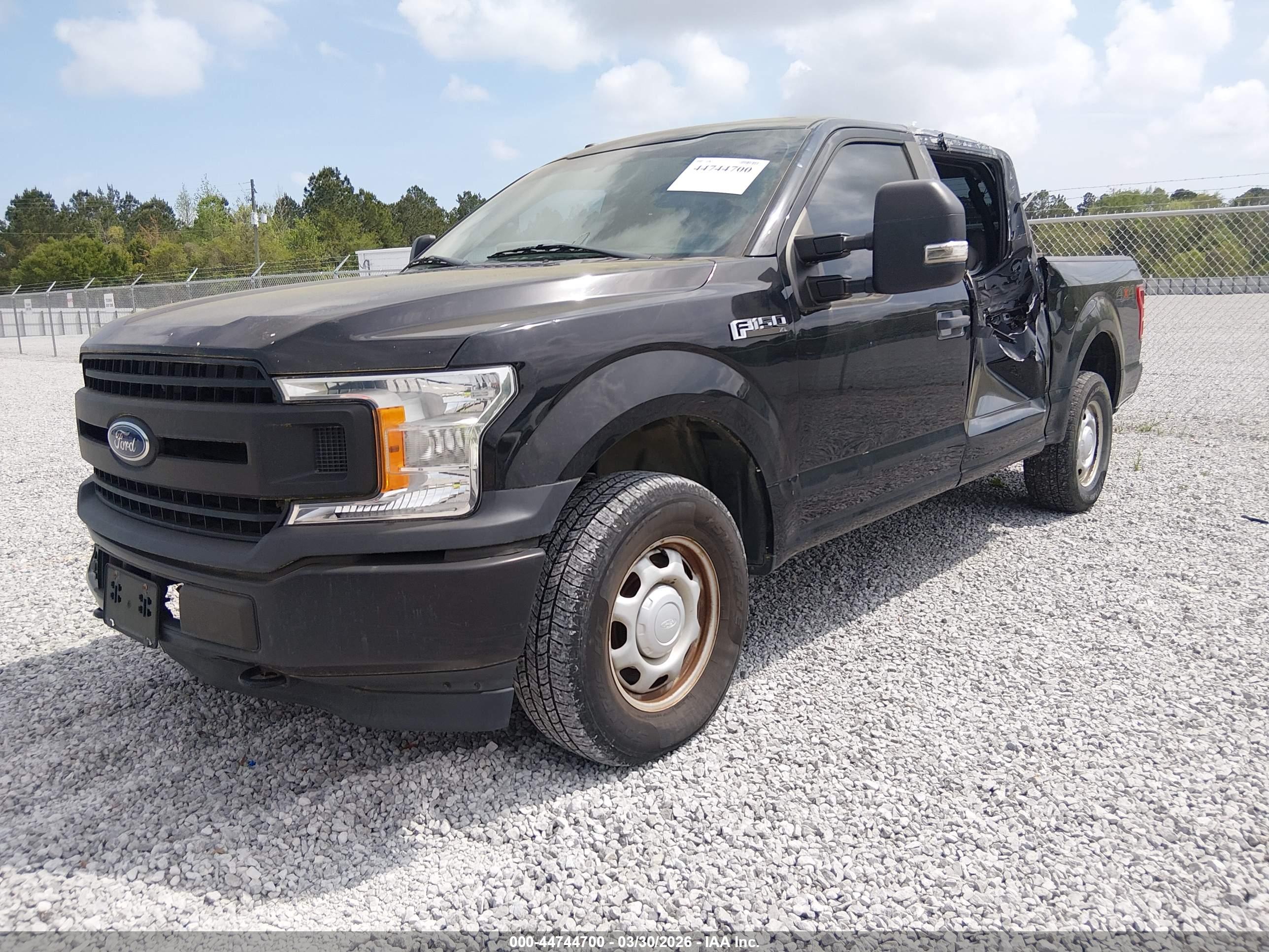 FORD F-150 image 2