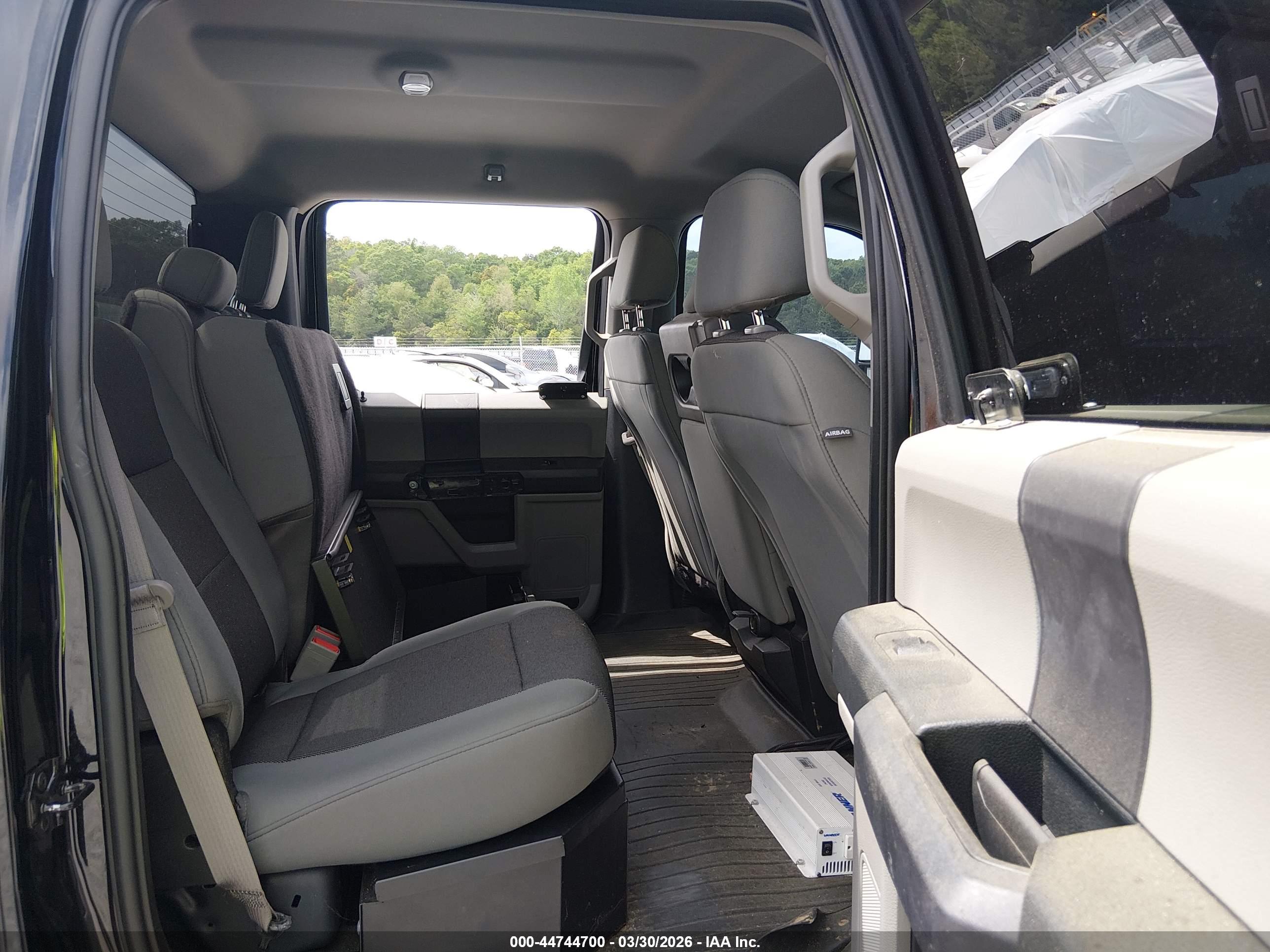 FORD F-150 image 8