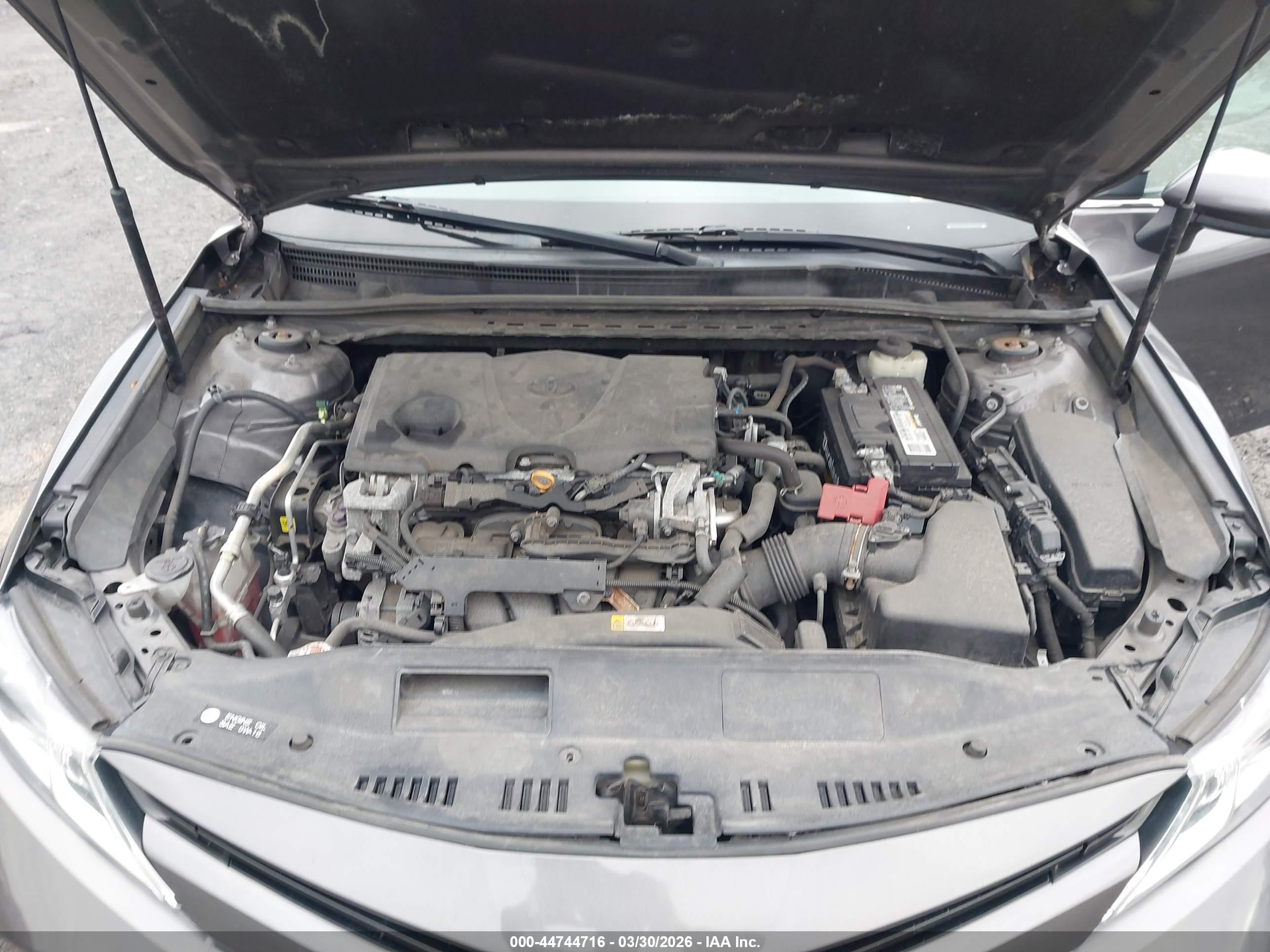 TOYOTA CAMRY image 10