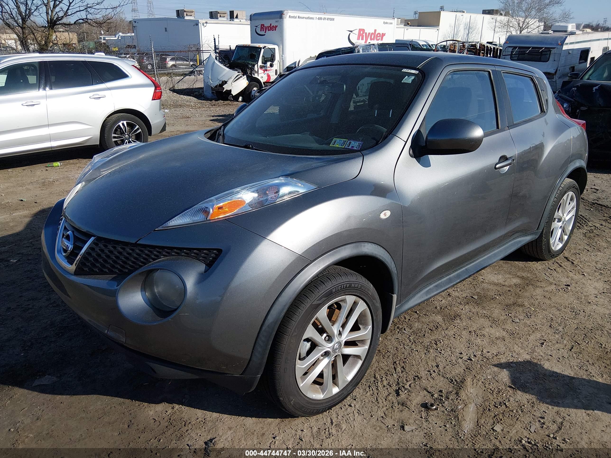 NISSAN JUKE image 2