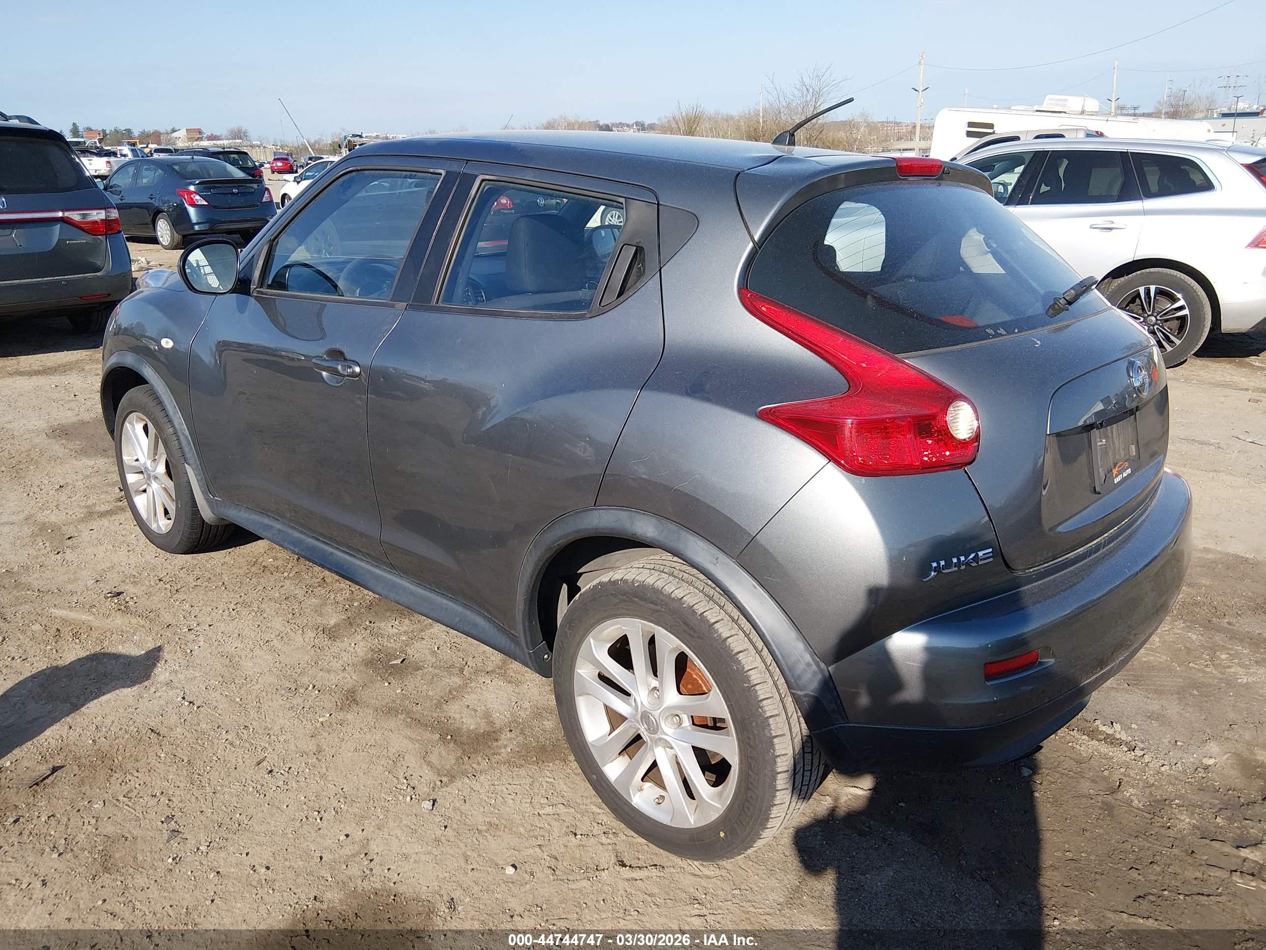 NISSAN JUKE image 3