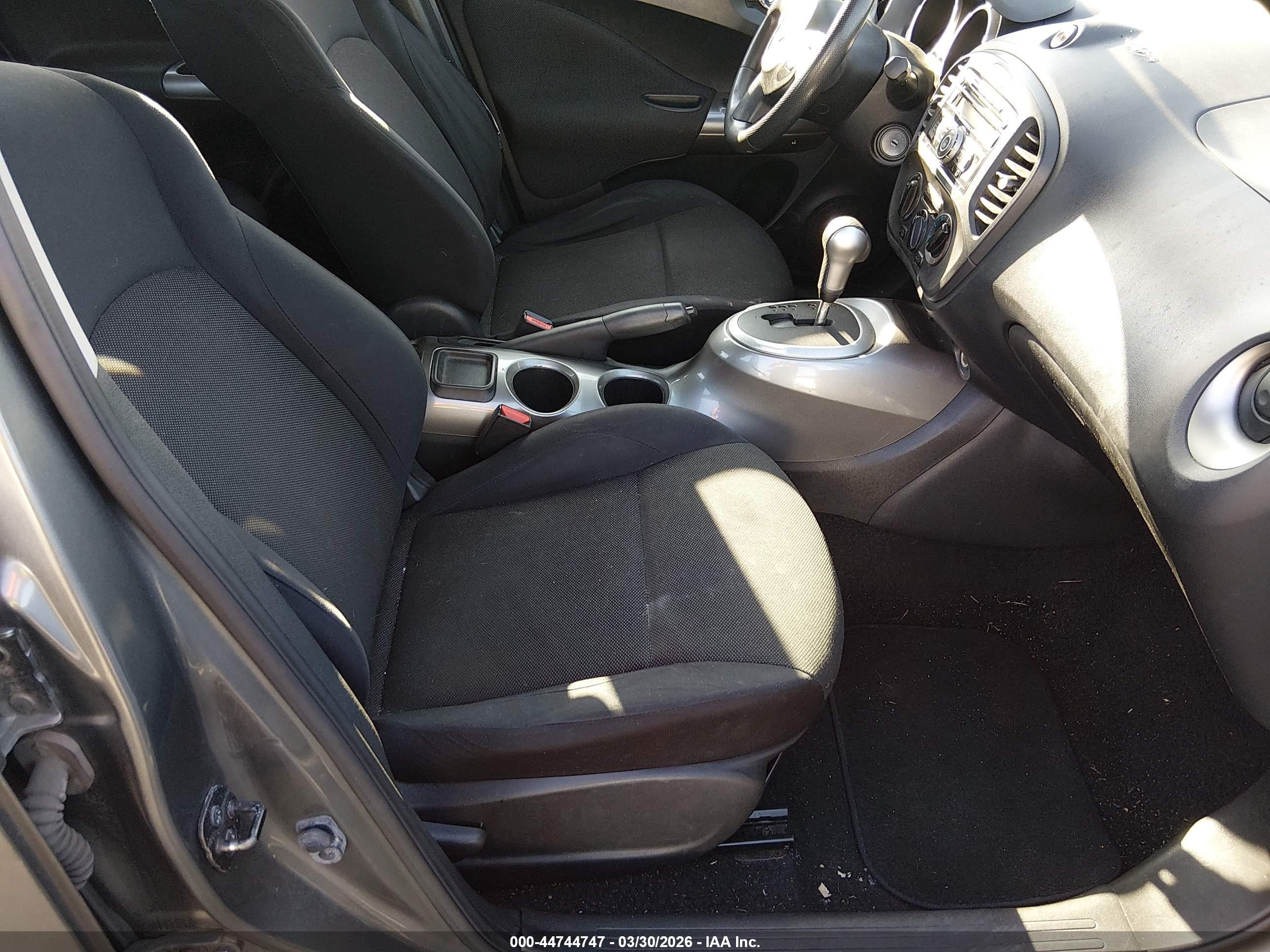 NISSAN JUKE image 5