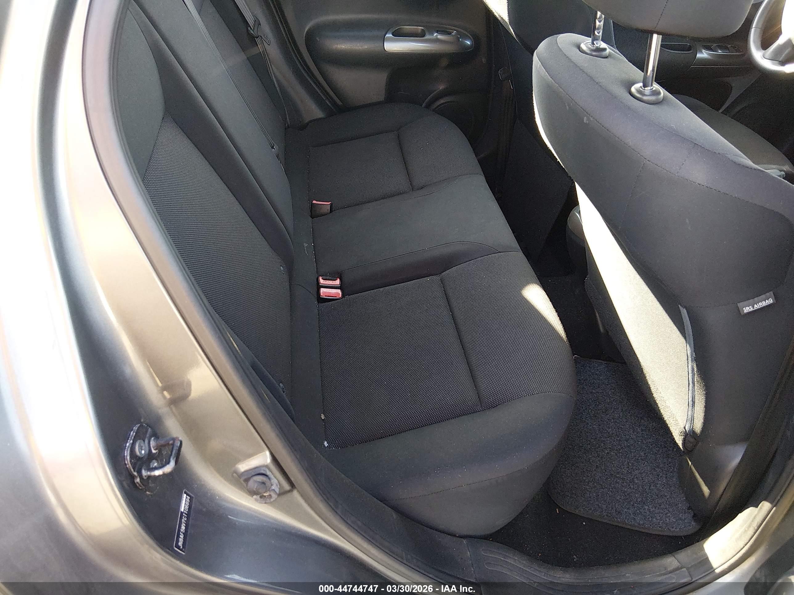 NISSAN JUKE image 8