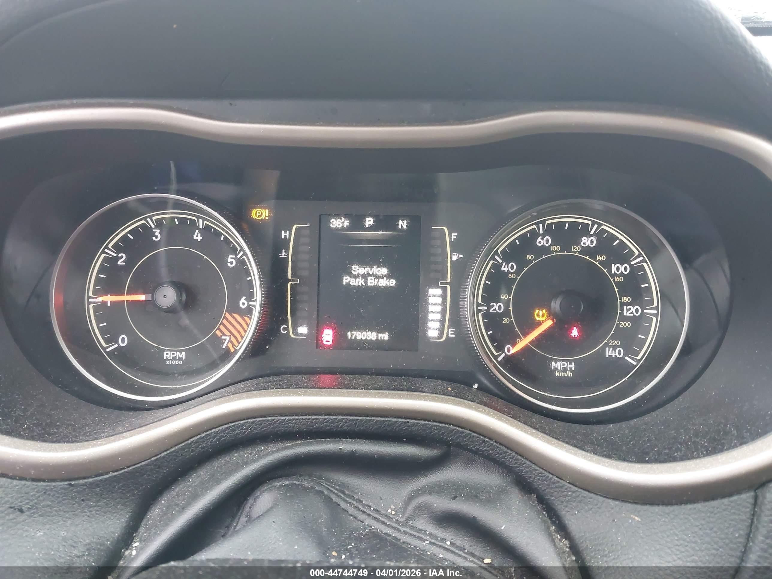 JEEP CHEROKEE image 7