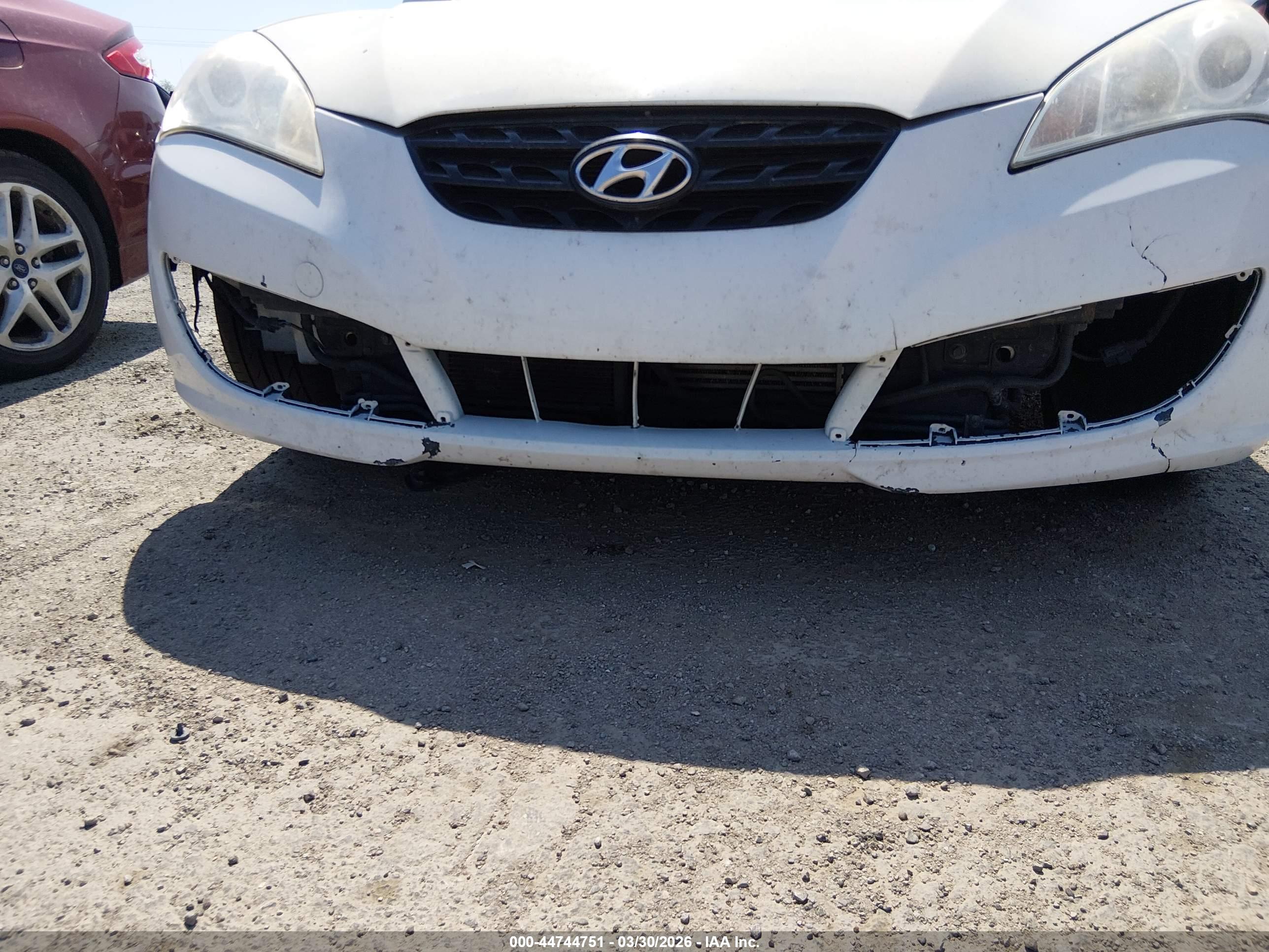 HYUNDAI GENESIS image 6