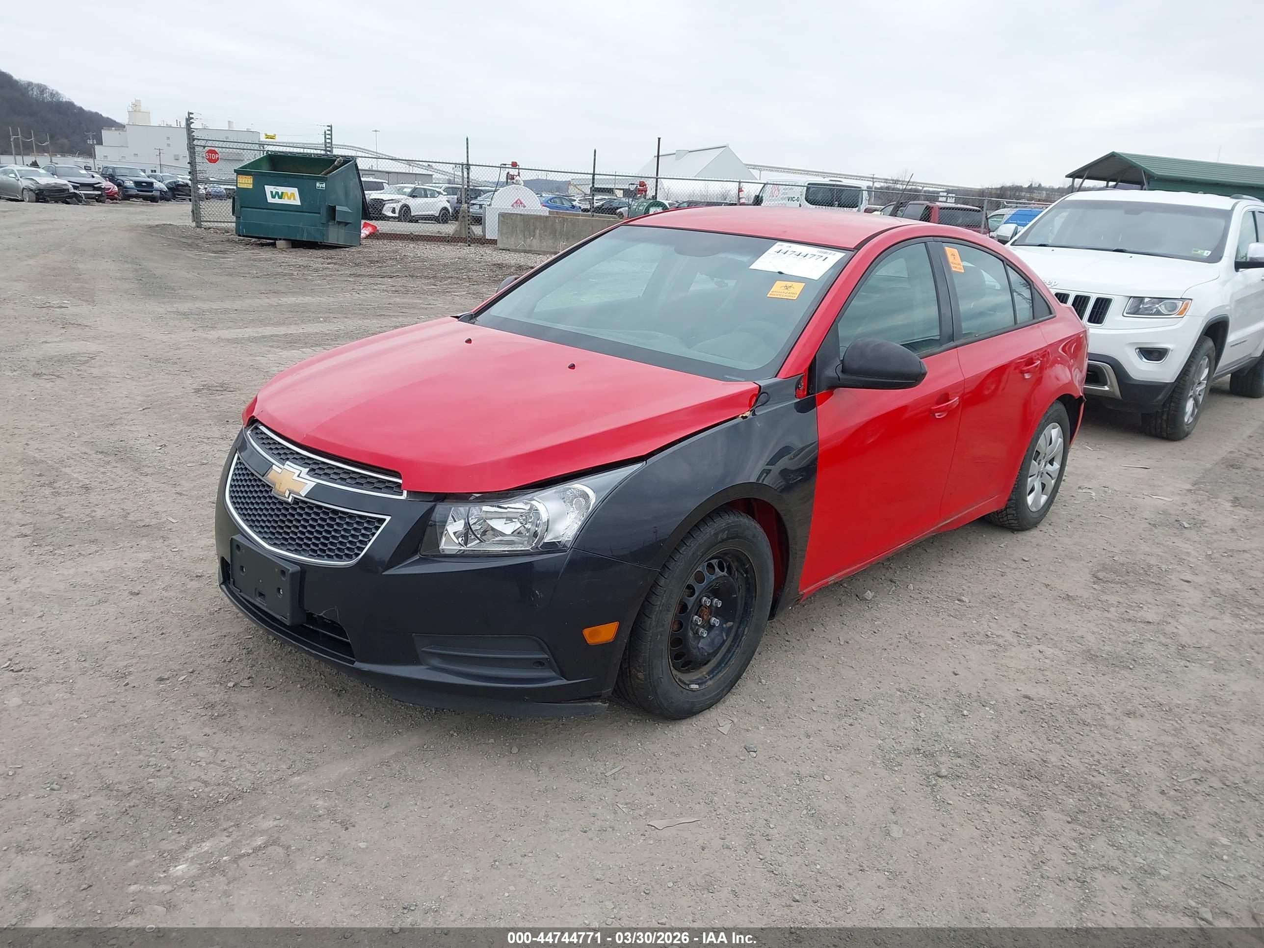 CHEVROLET CRUZE image 2