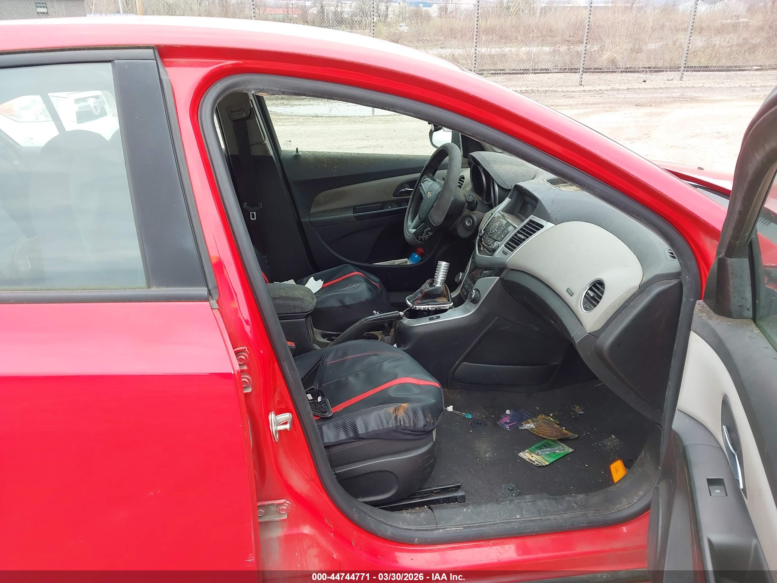 CHEVROLET CRUZE image 5