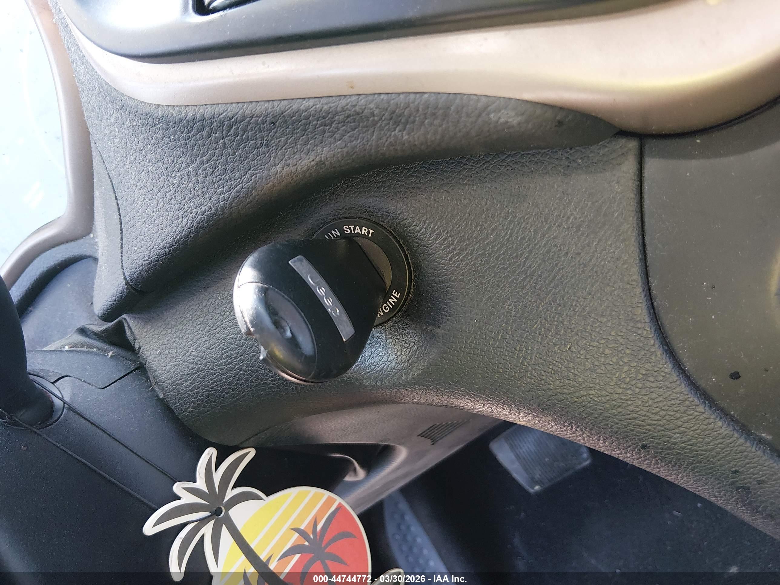 JEEP CHEROKEE image 11