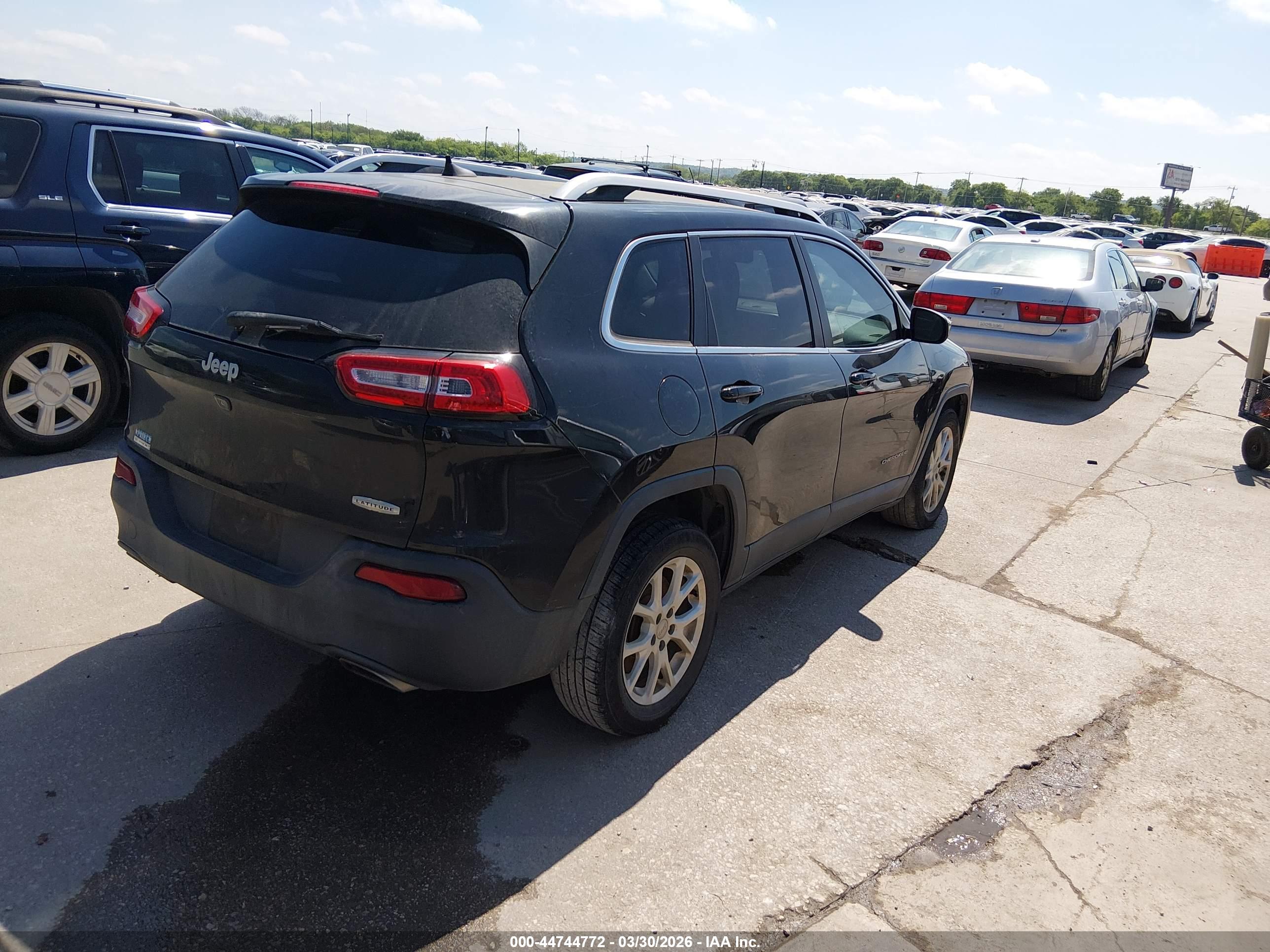 JEEP CHEROKEE image 4