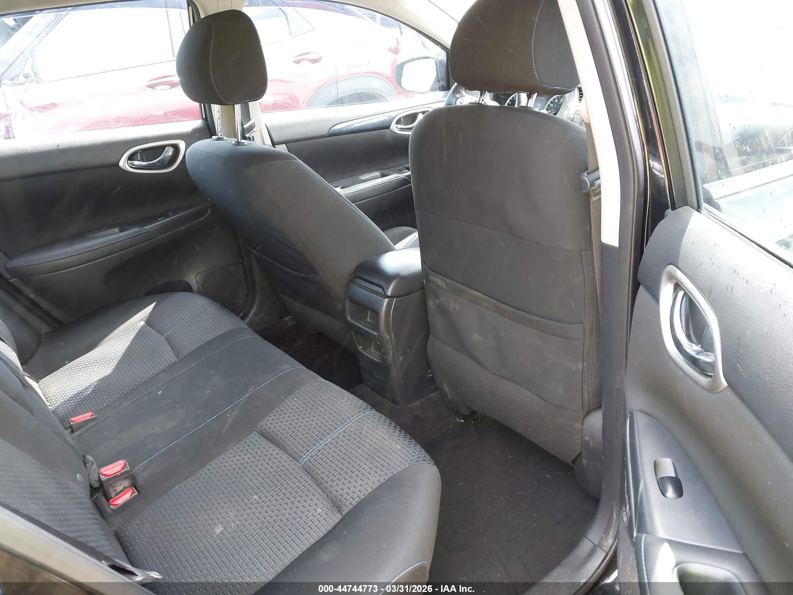 NISSAN SENTRA image 8