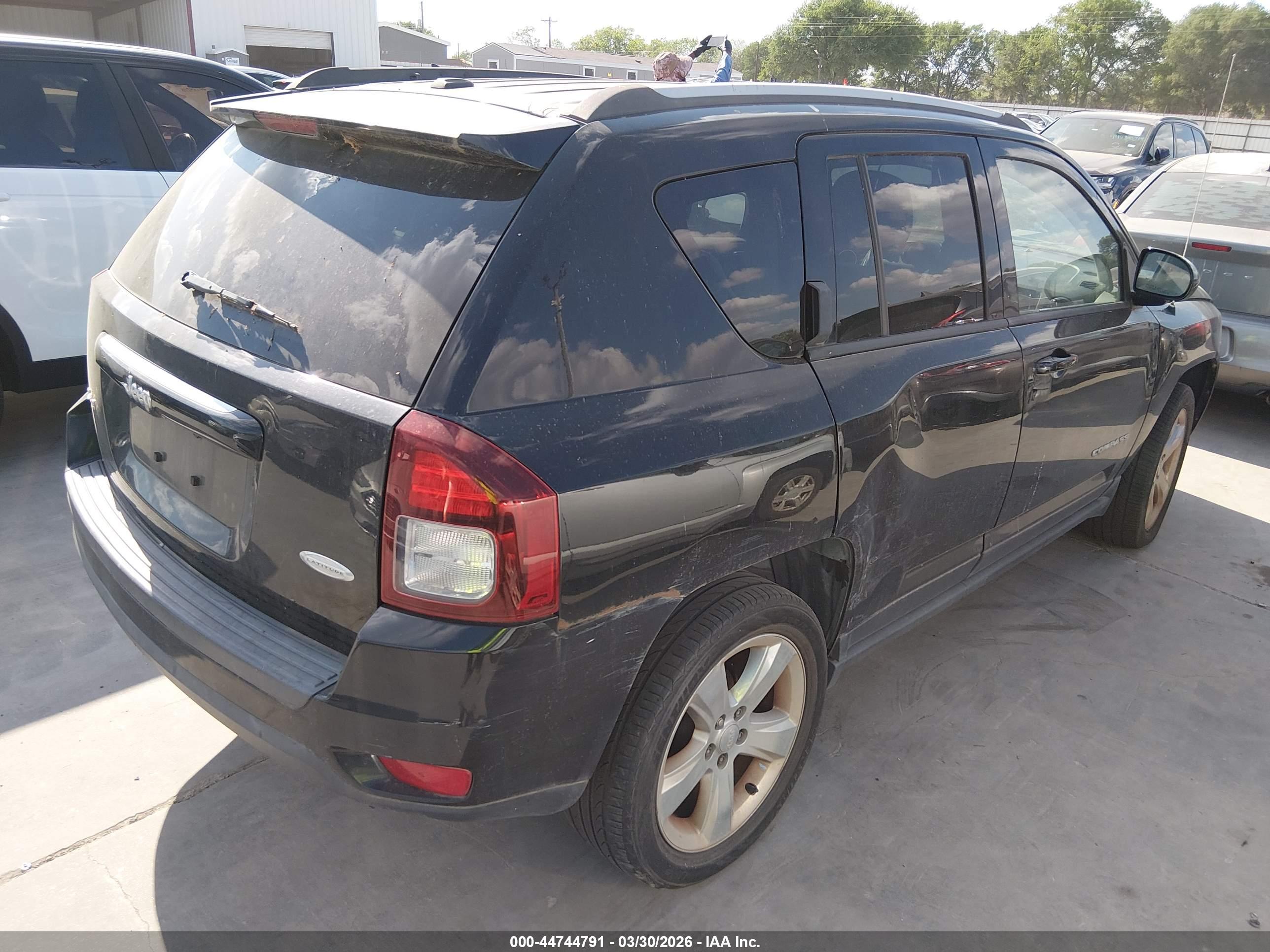 JEEP COMPASS image 4