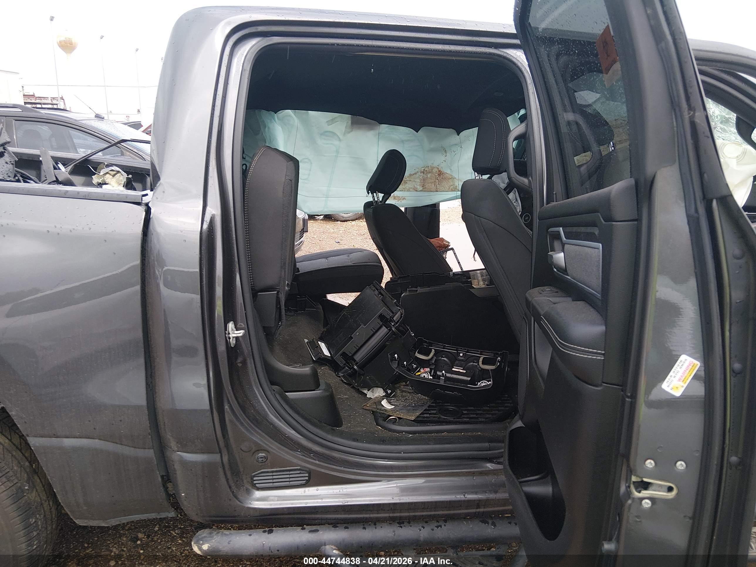 RAM 1500 image 8