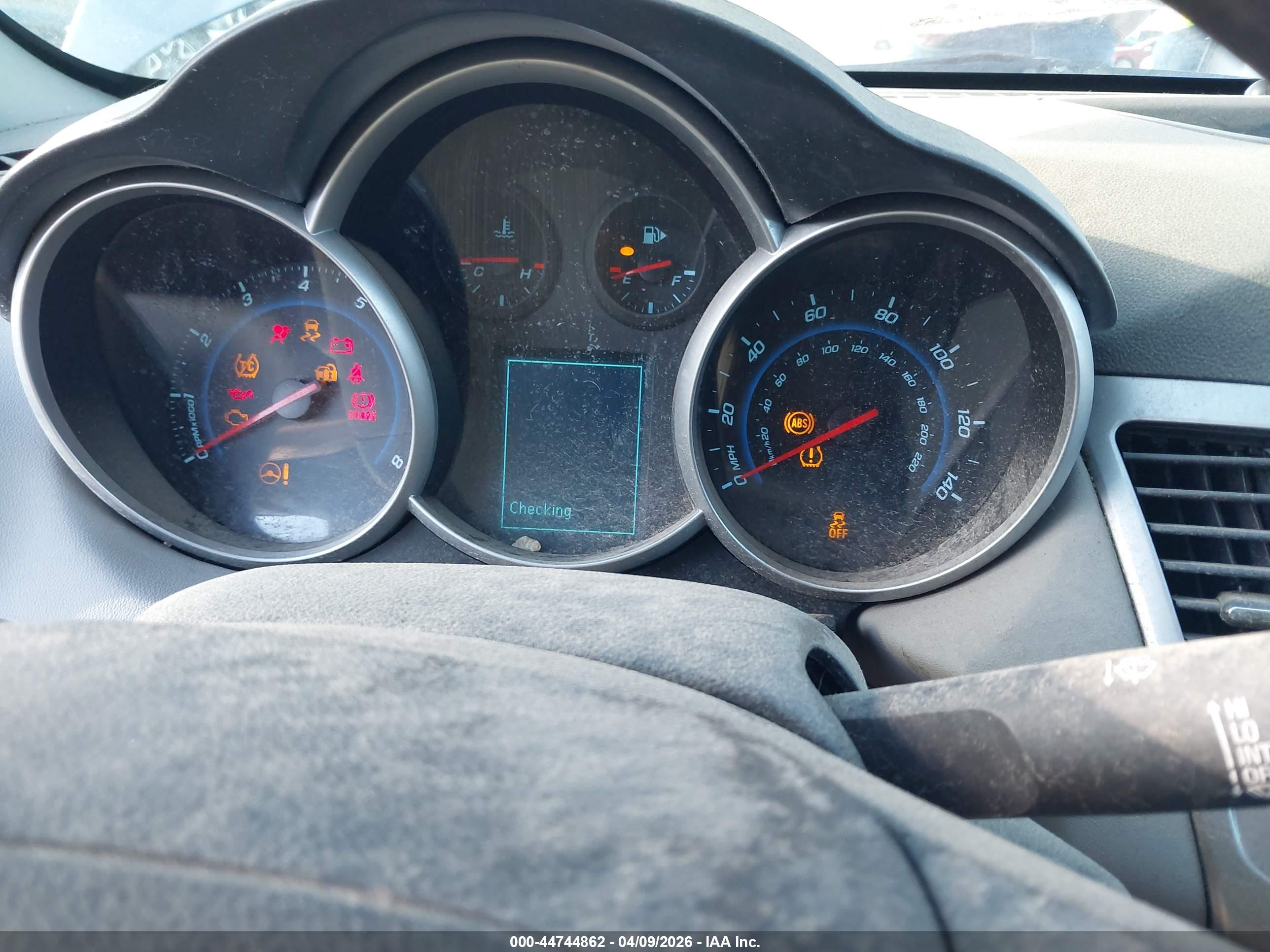 CHEVROLET CRUZE image 7