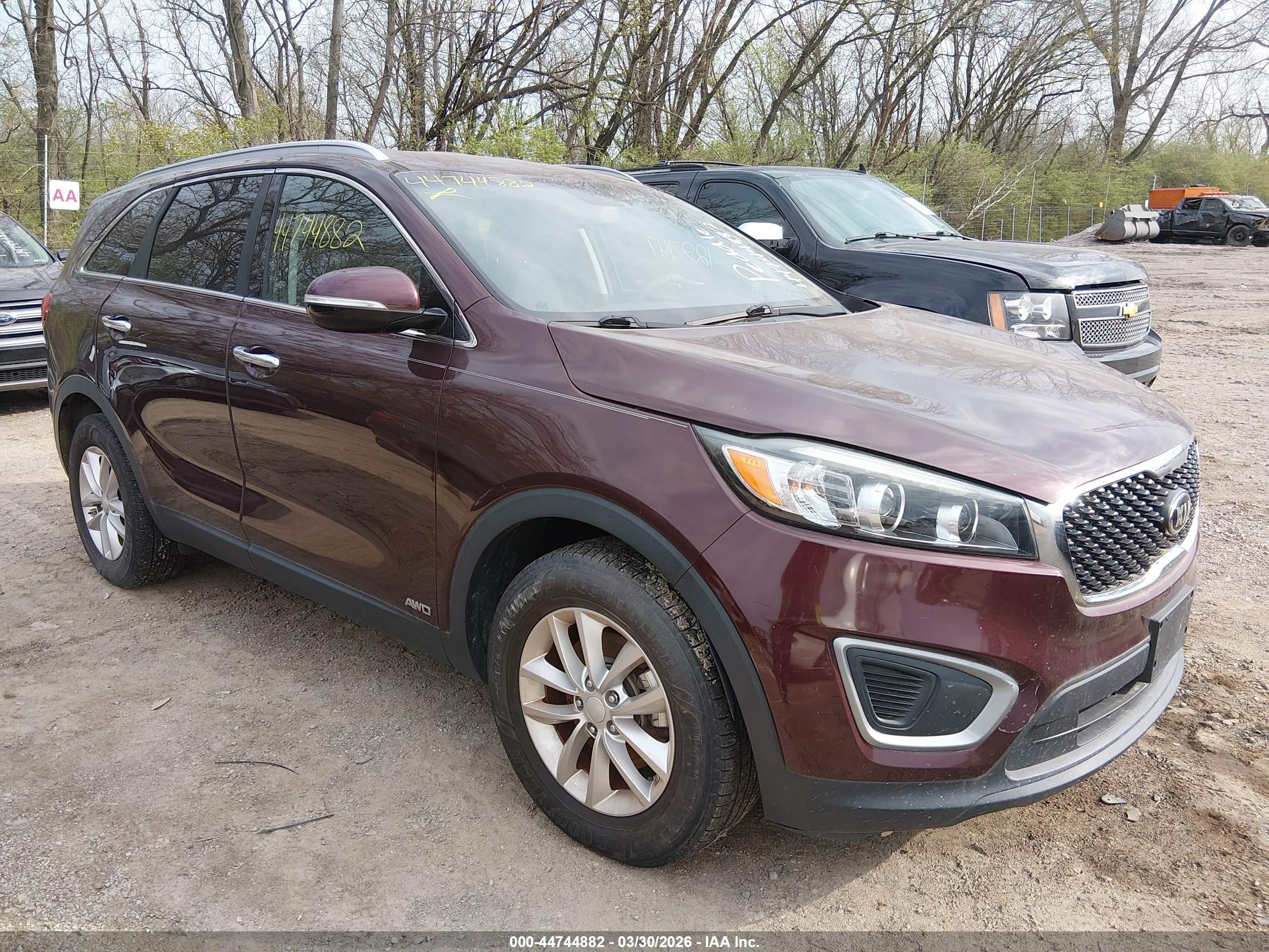 KIA SORENTO image 6