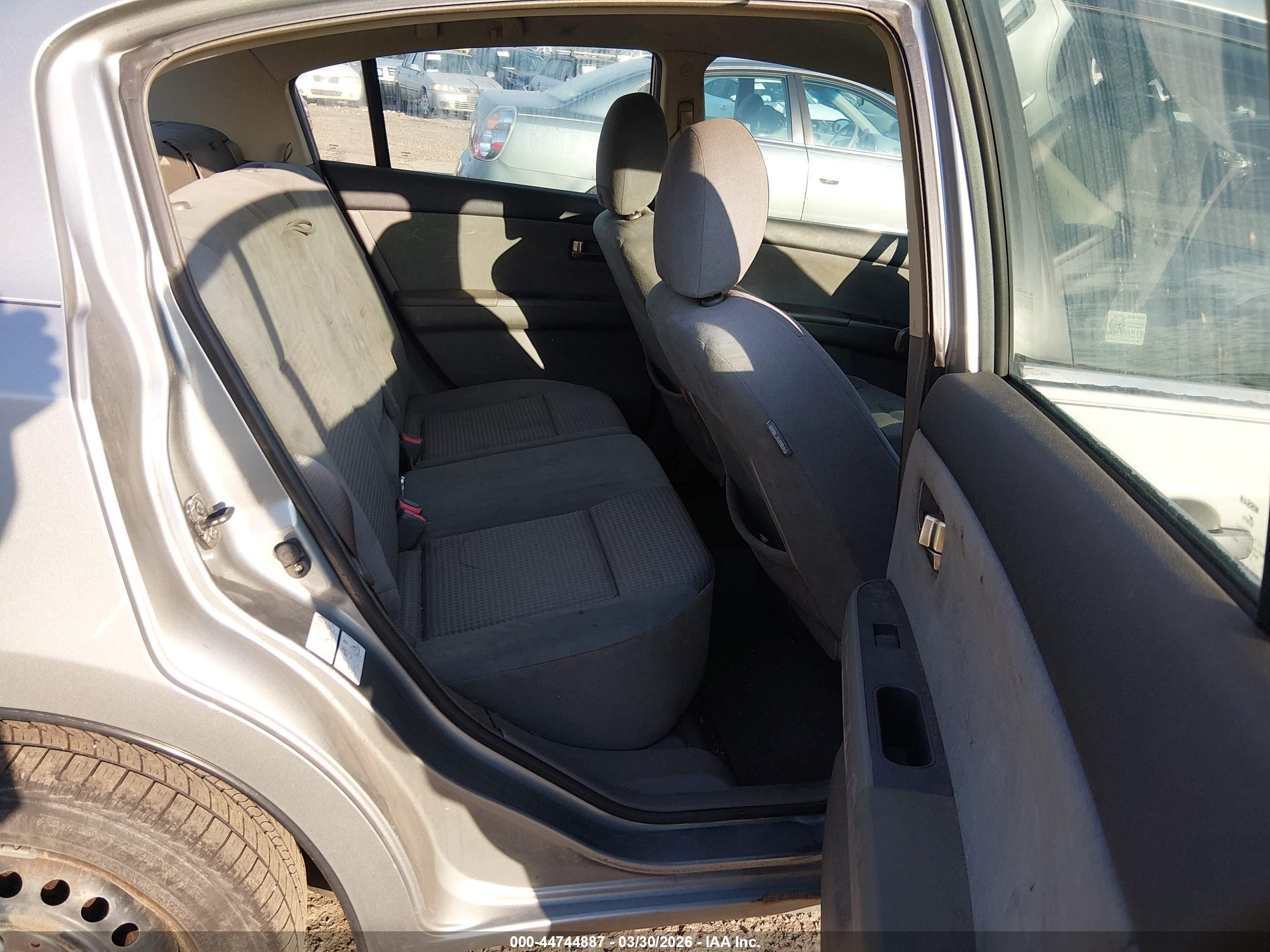 NISSAN SENTRA image 8