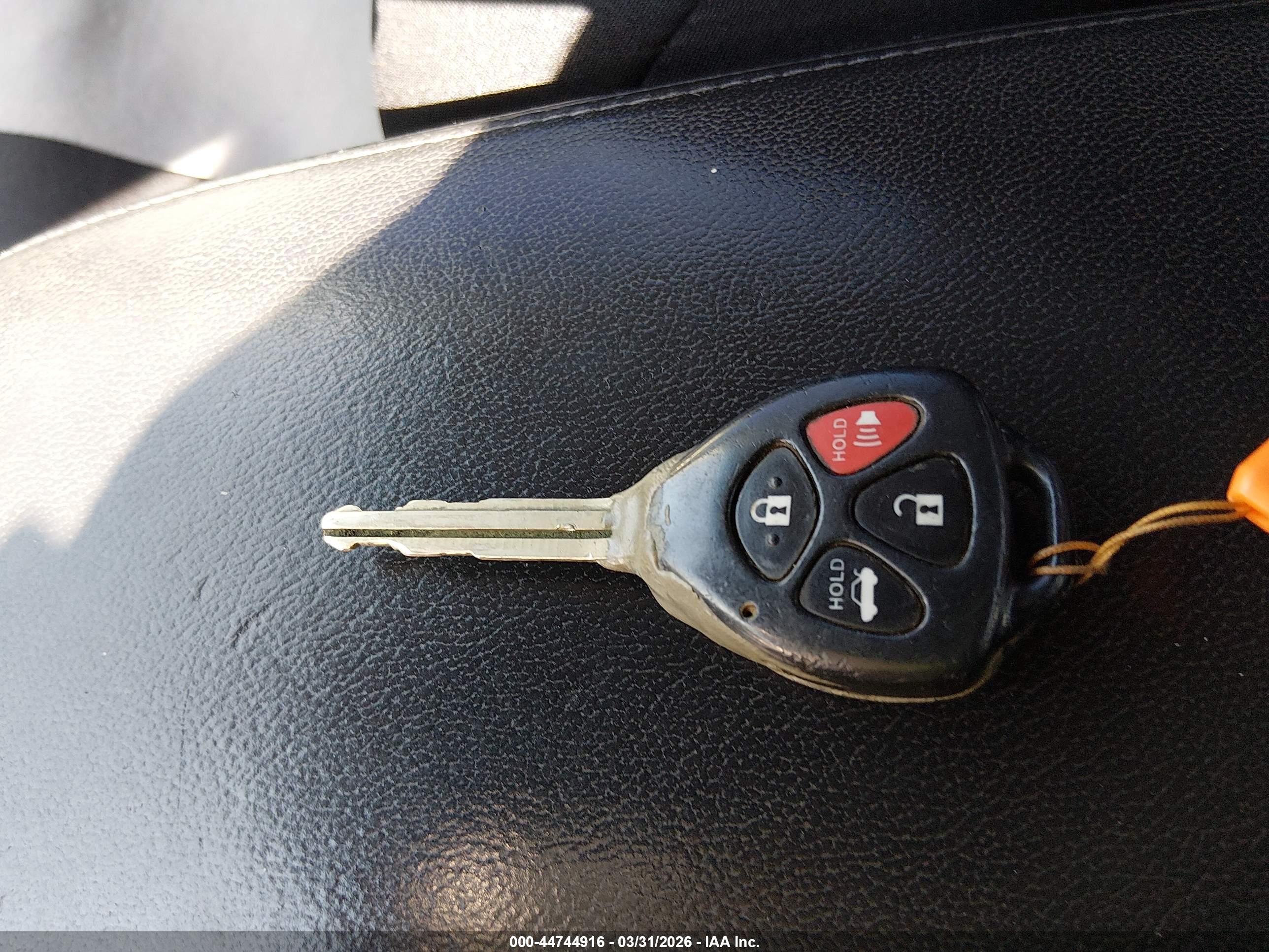 TOYOTA CAMRY image 11