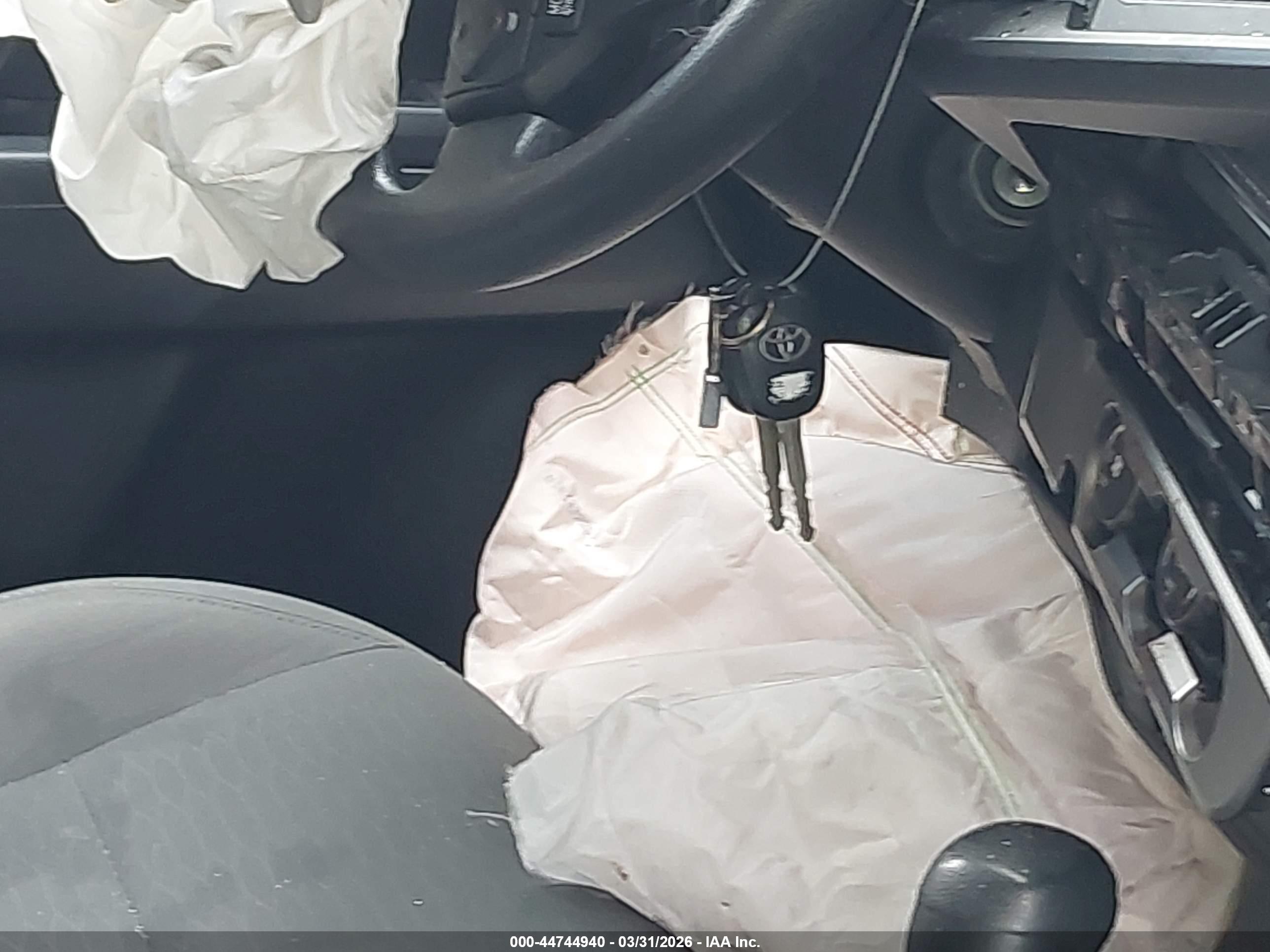 TOYOTA TACOMA image 11