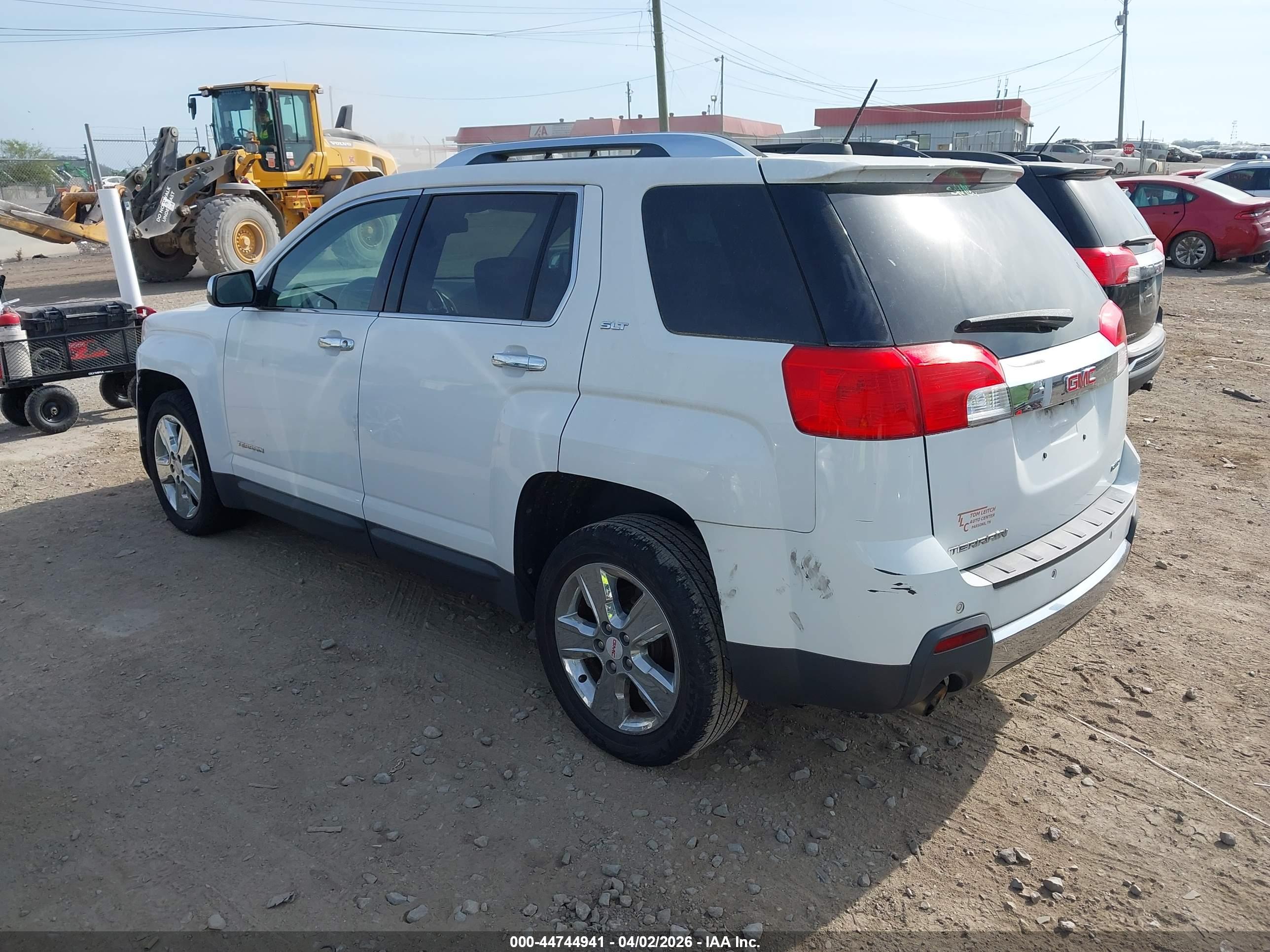 GMC TERRAIN image 3