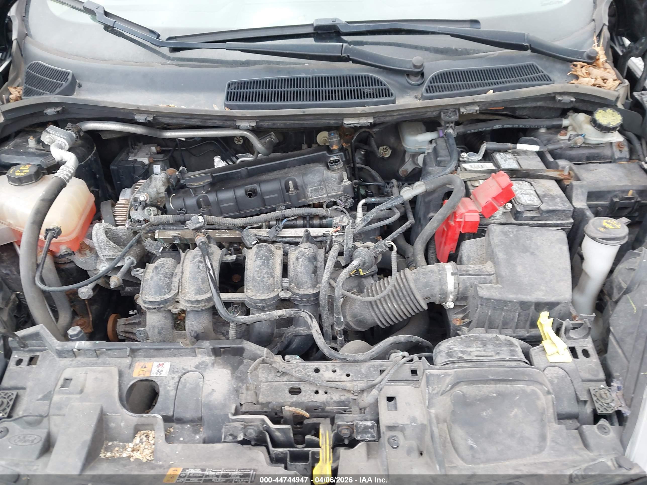 FORD FIESTA image 10