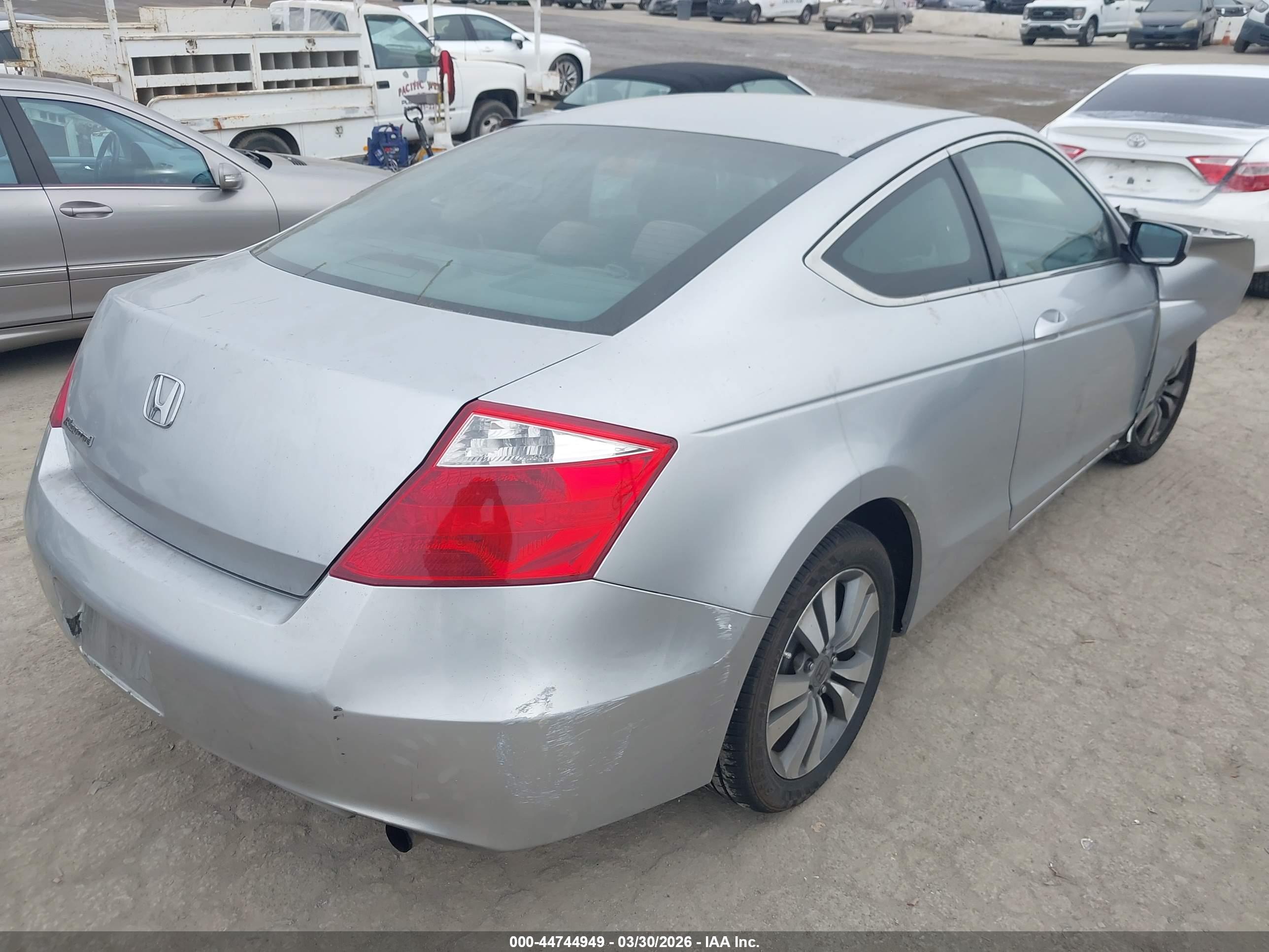 HONDA ACCORD image 4