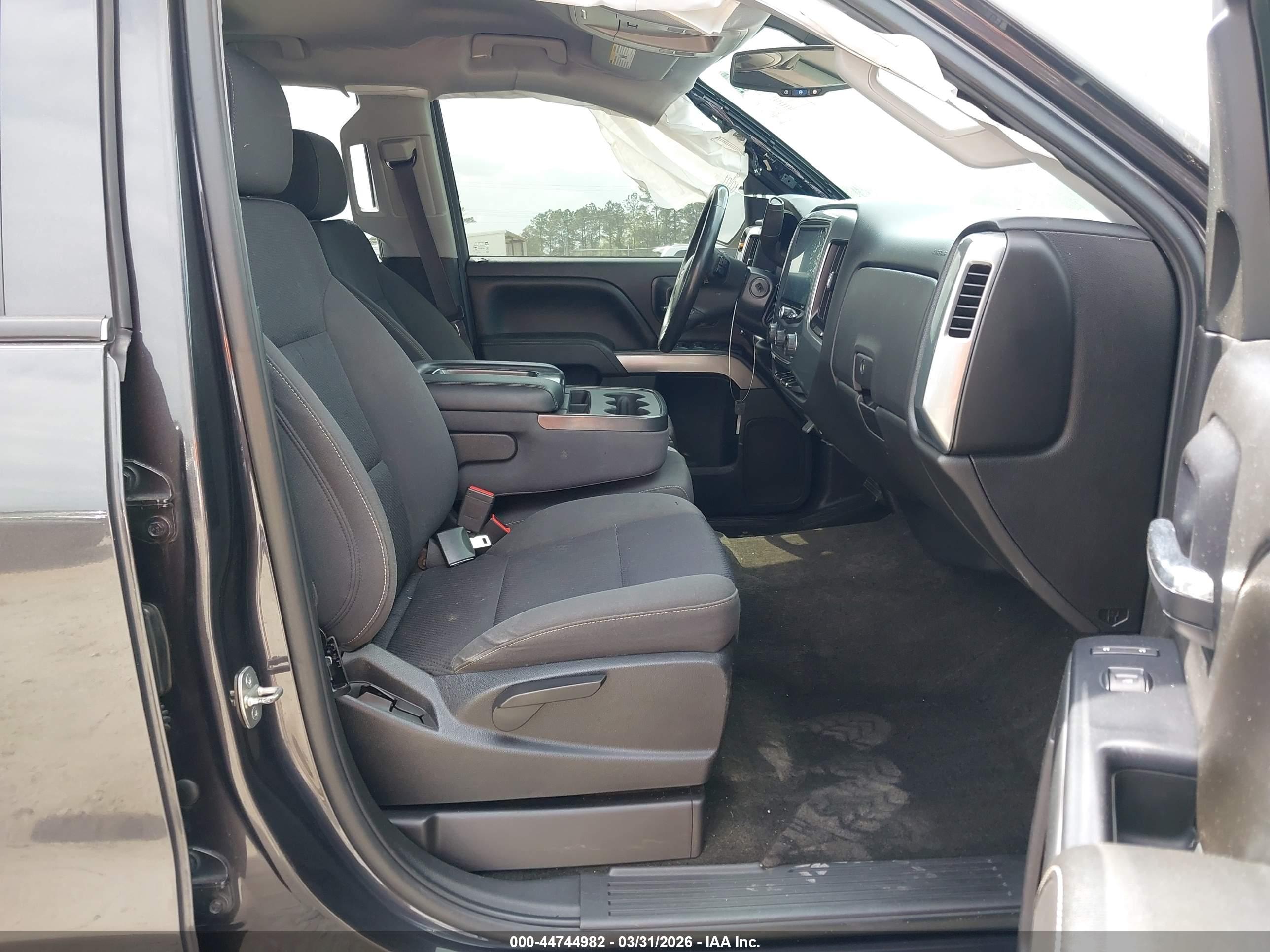 CHEVROLET SILVERADO image 5