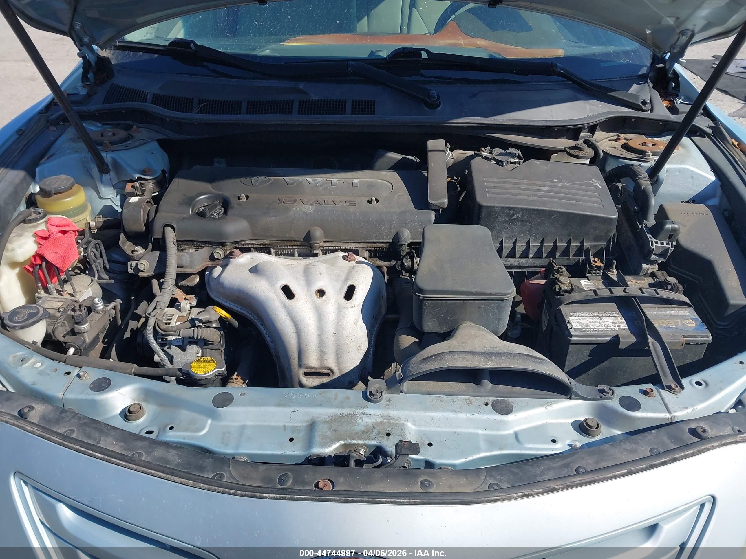 TOYOTA CAMRY image 10