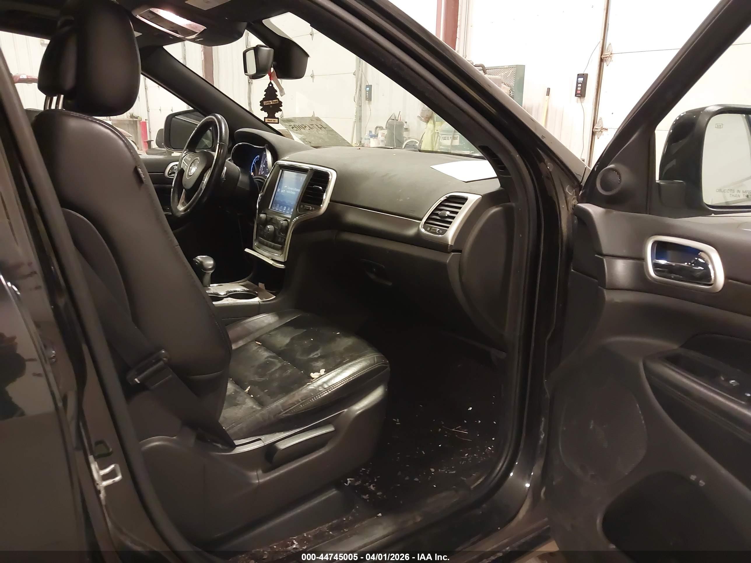 JEEP GRAND image 5